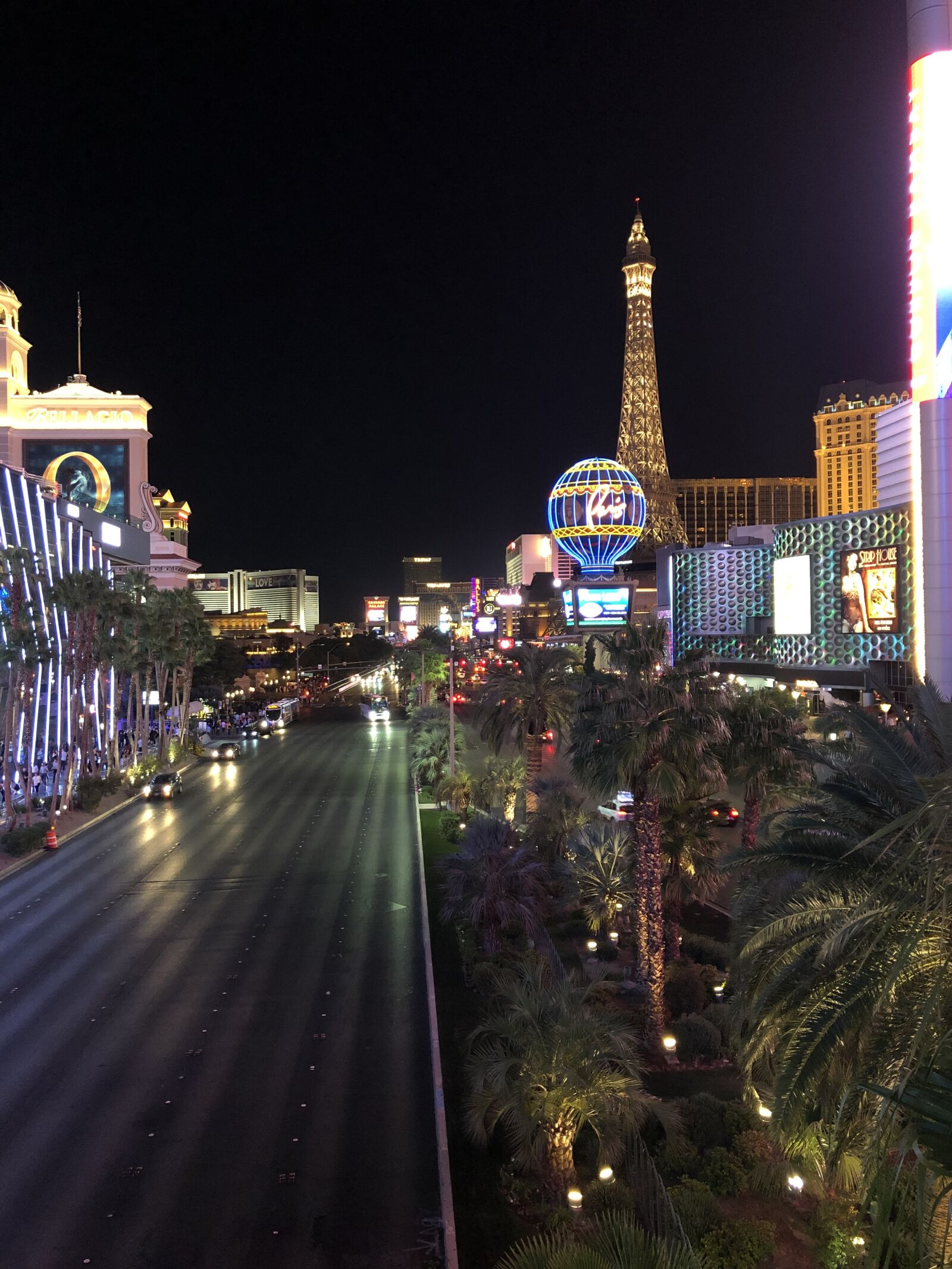 iPhone 8 Plus back dual camera 3.99mm f/1.8 sample photo. Las vegas, strip, nevada photography