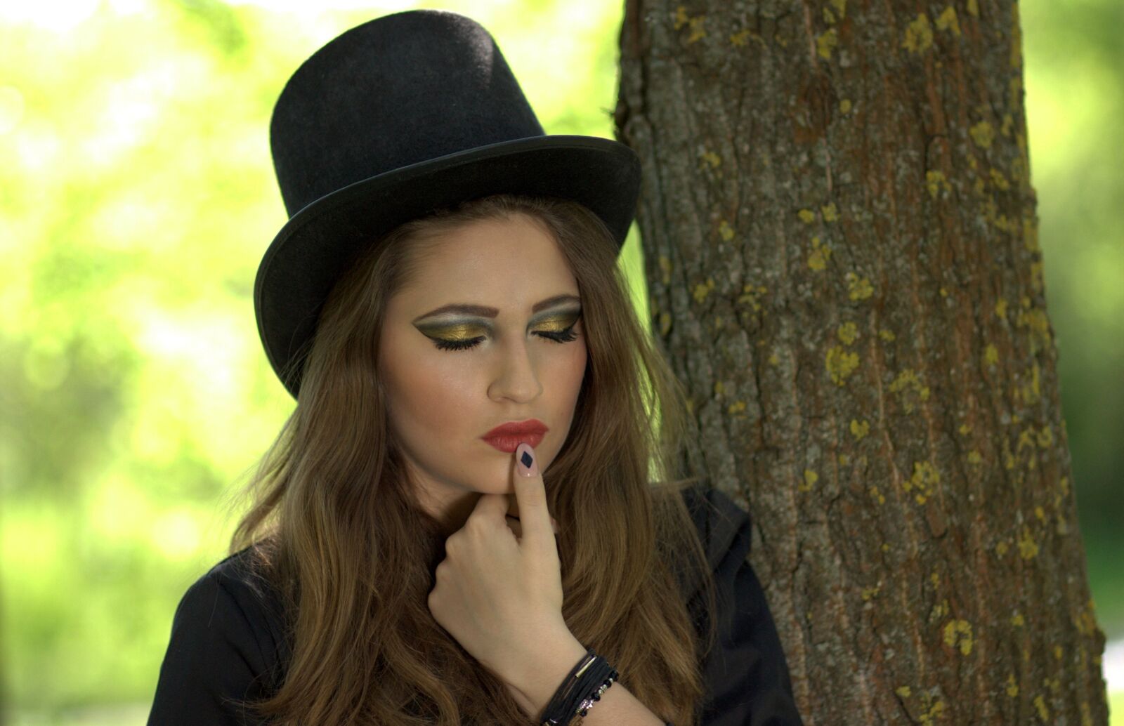Canon EOS 450D (EOS Rebel XSi / EOS Kiss X2) sample photo. Girl, topper, blue eyes photography