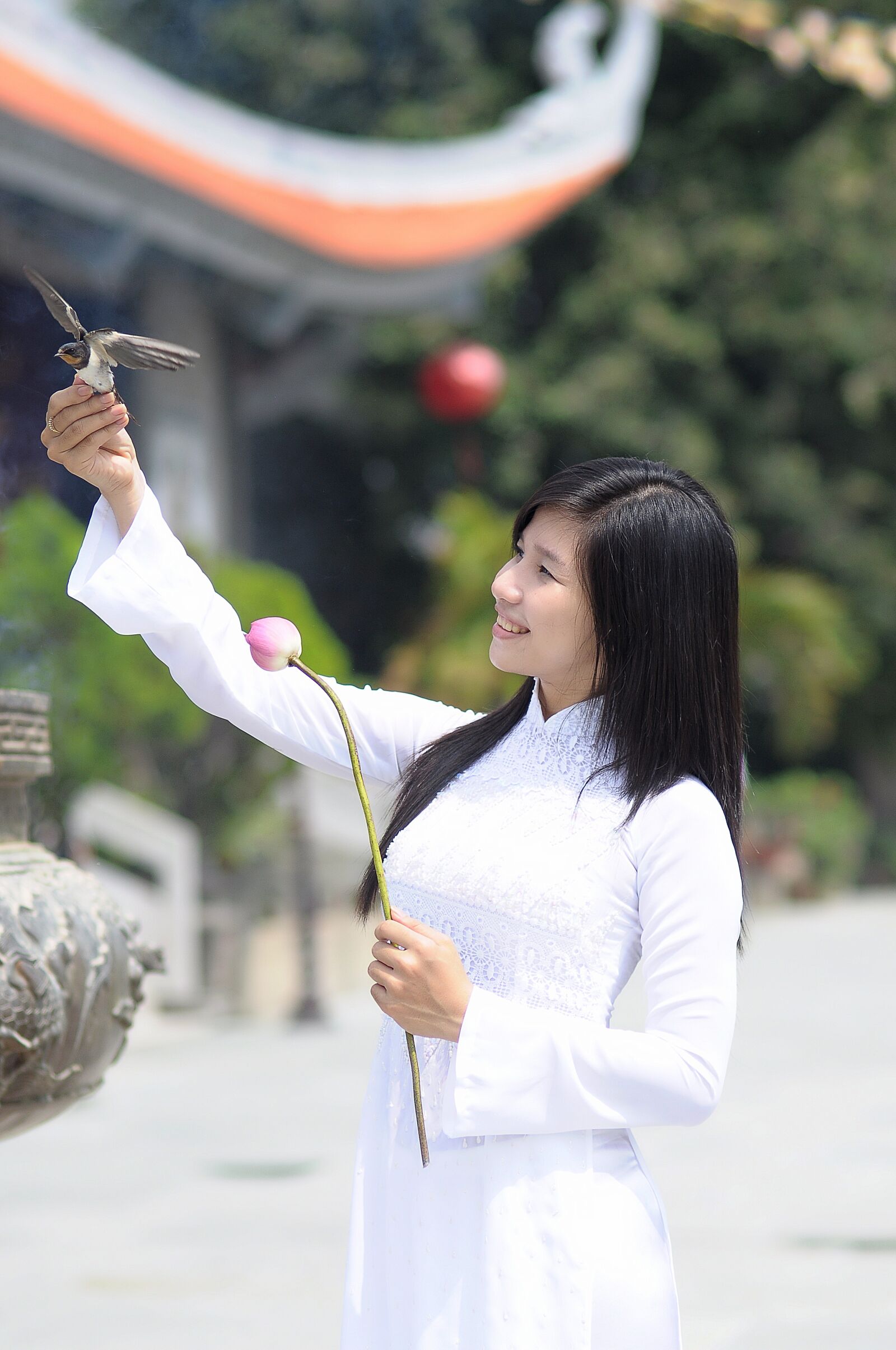 Nikon D90 sample photo. Girl, white clothing, pretty photography