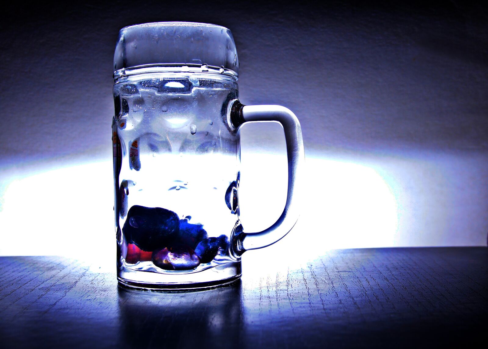 Canon EOS 7D sample photo. Water, beer mug, glass photography