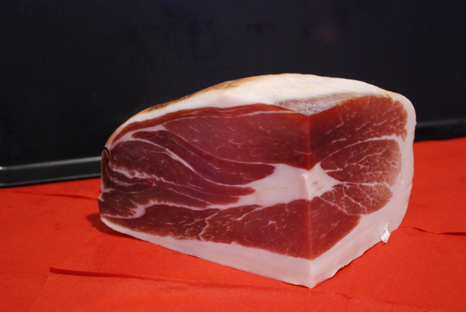 Nikon D80 sample photo. Meat, ham, butcher's photography