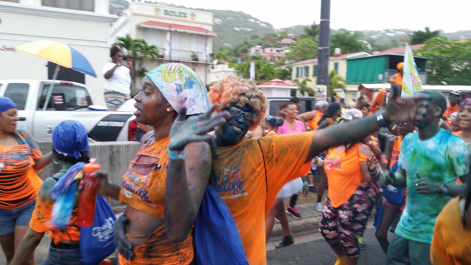 Samsung Galaxy S5 sample photo. Carnival, jouvay, people photography