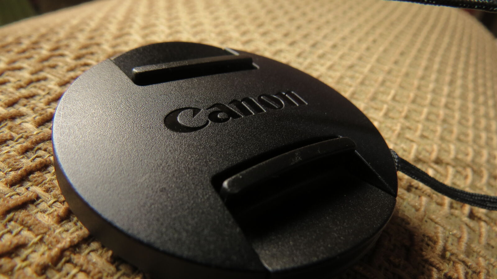 Canon PowerShot SX50 HS sample photo. Canon, lens, cap photography