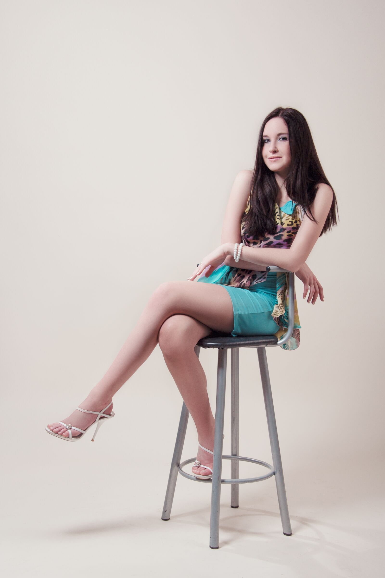 Canon EOS 60D sample photo. Dress, girl, woman photography