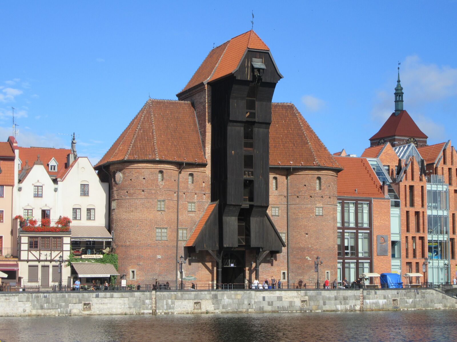 Canon PowerShot SX610 HS sample photo. Gdansk, crane, middle ages photography