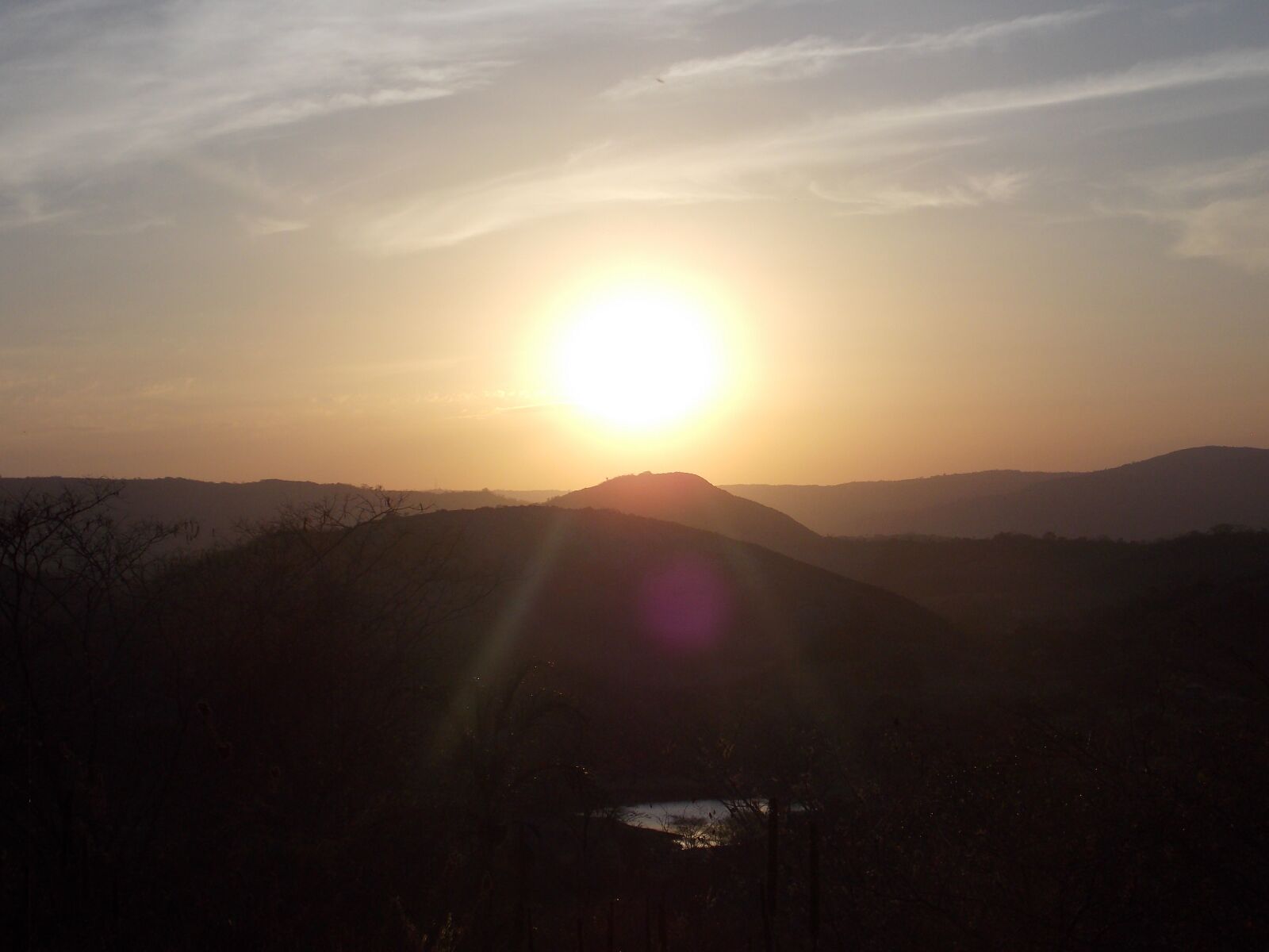 Nikon Coolpix L810 sample photo. Nature, sol, rio photography