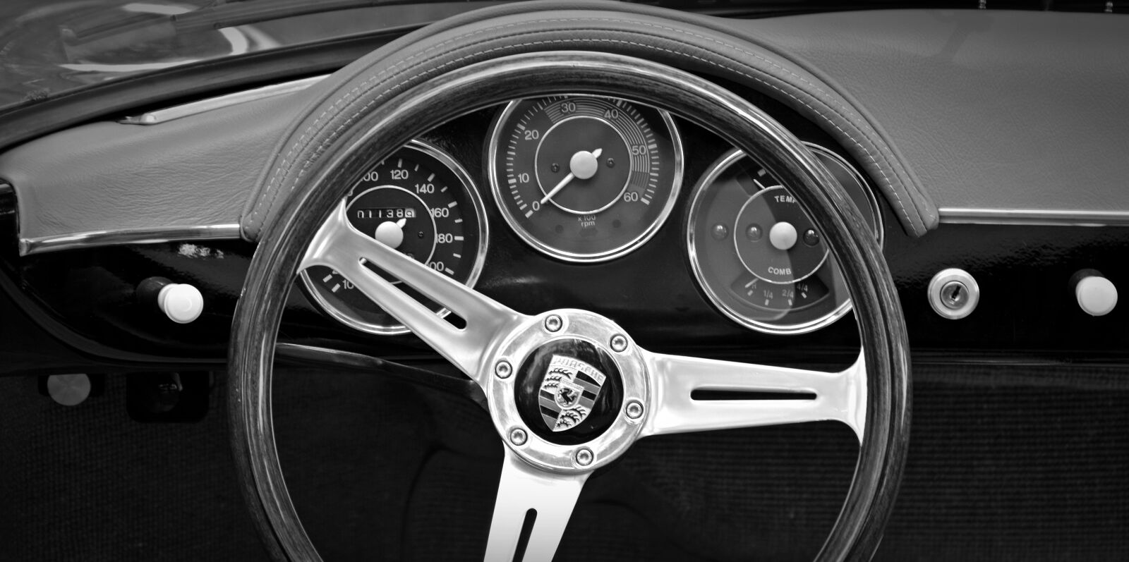 Nikon D5200 sample photo. Oldtimer, porsche 356, instruments photography