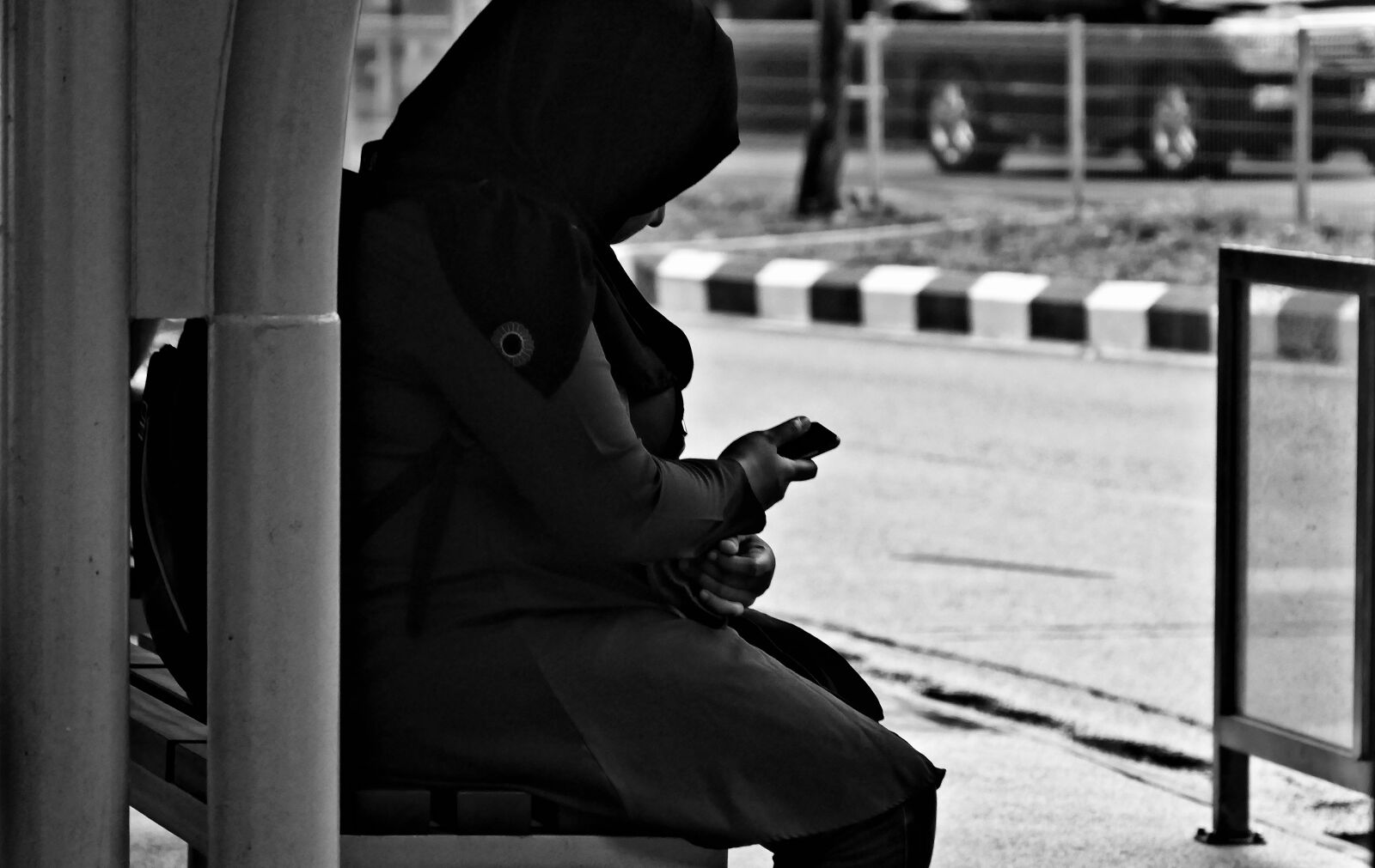 Panasonic Lumix DMC-FZ1000 sample photo. Woman, a muslim woman photography