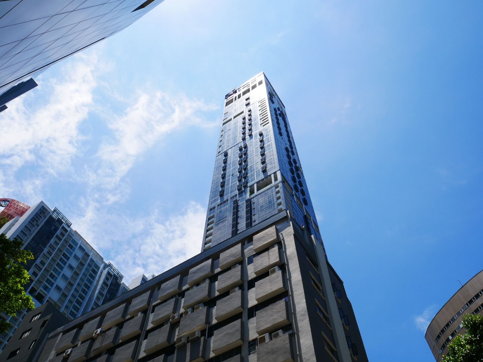 Panasonic Lumix DMC-G85 (Lumix DMC-G80) sample photo. City, singapore, building photography