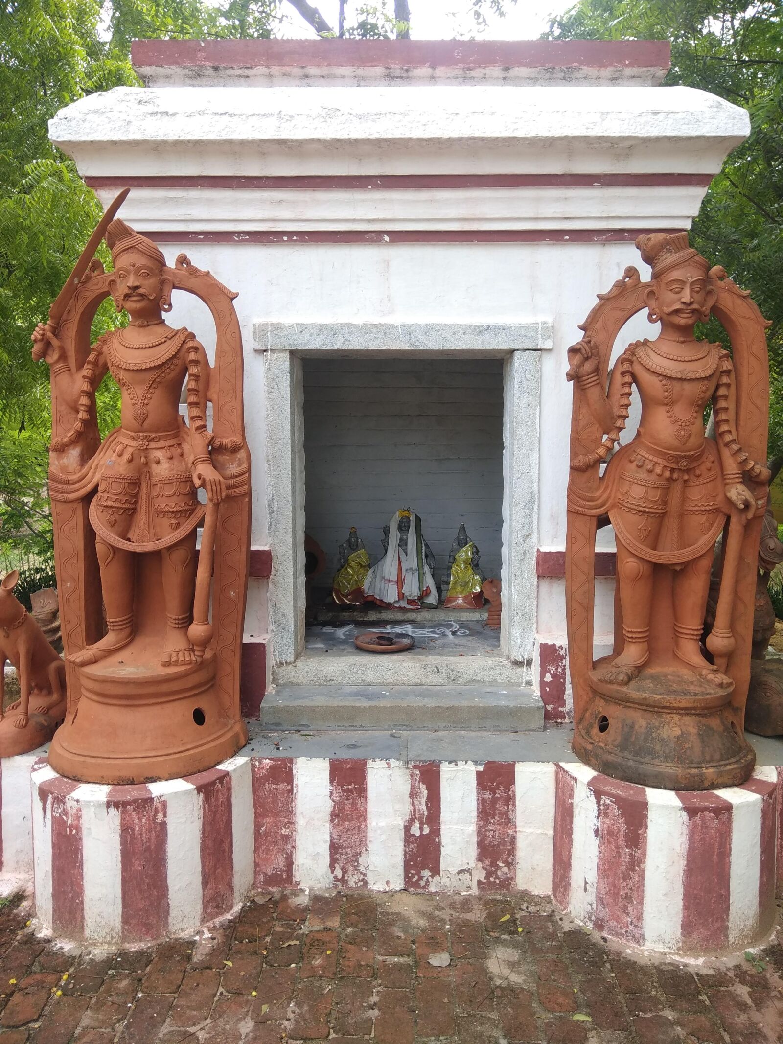 Xiaomi Redmi Note 4 sample photo. Village, temple, travel photography