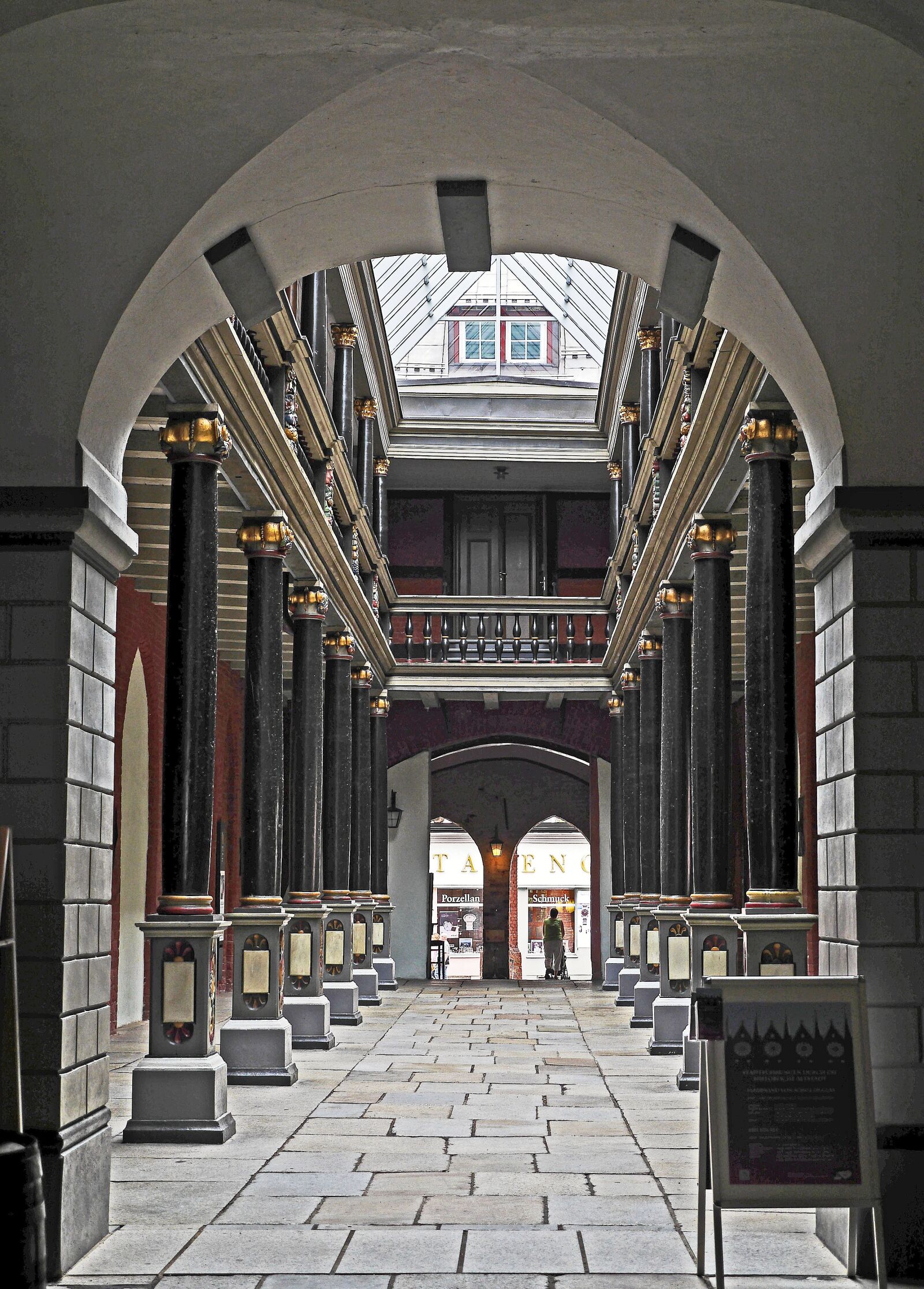 Panasonic Lumix DMC-GH3 sample photo. Town hall, stralsund, binnenhof photography