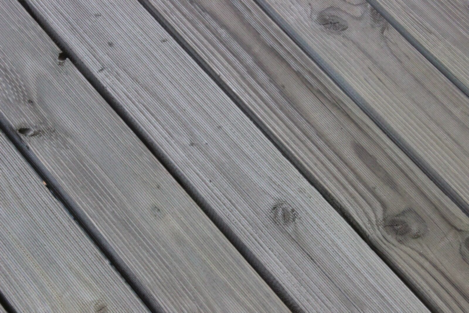 Canon EOS 600D (Rebel EOS T3i / EOS Kiss X5) sample photo. Wood, planks, texture photography