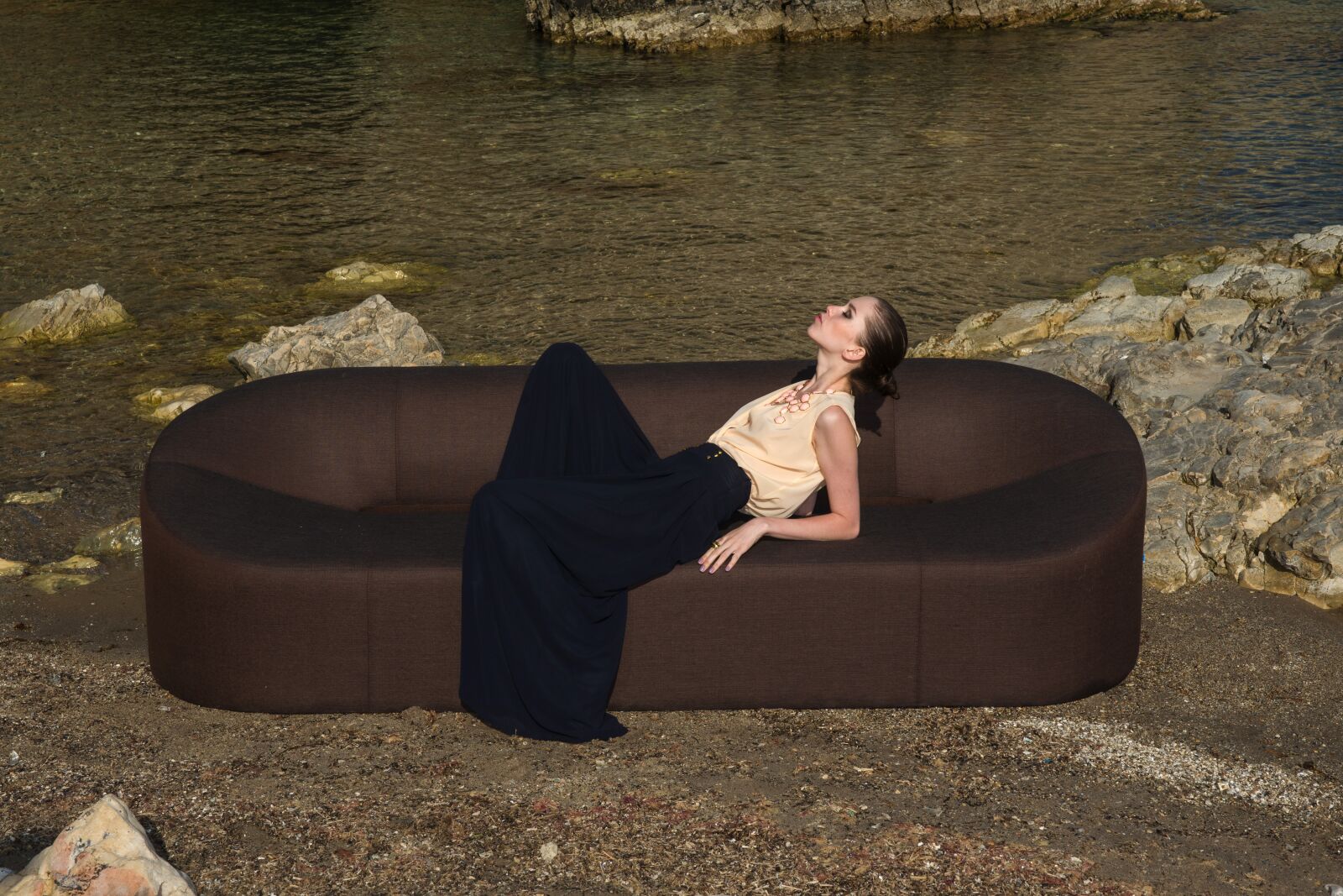 Sony Alpha DSLR-A850 sample photo. Woman, model, armchair photography