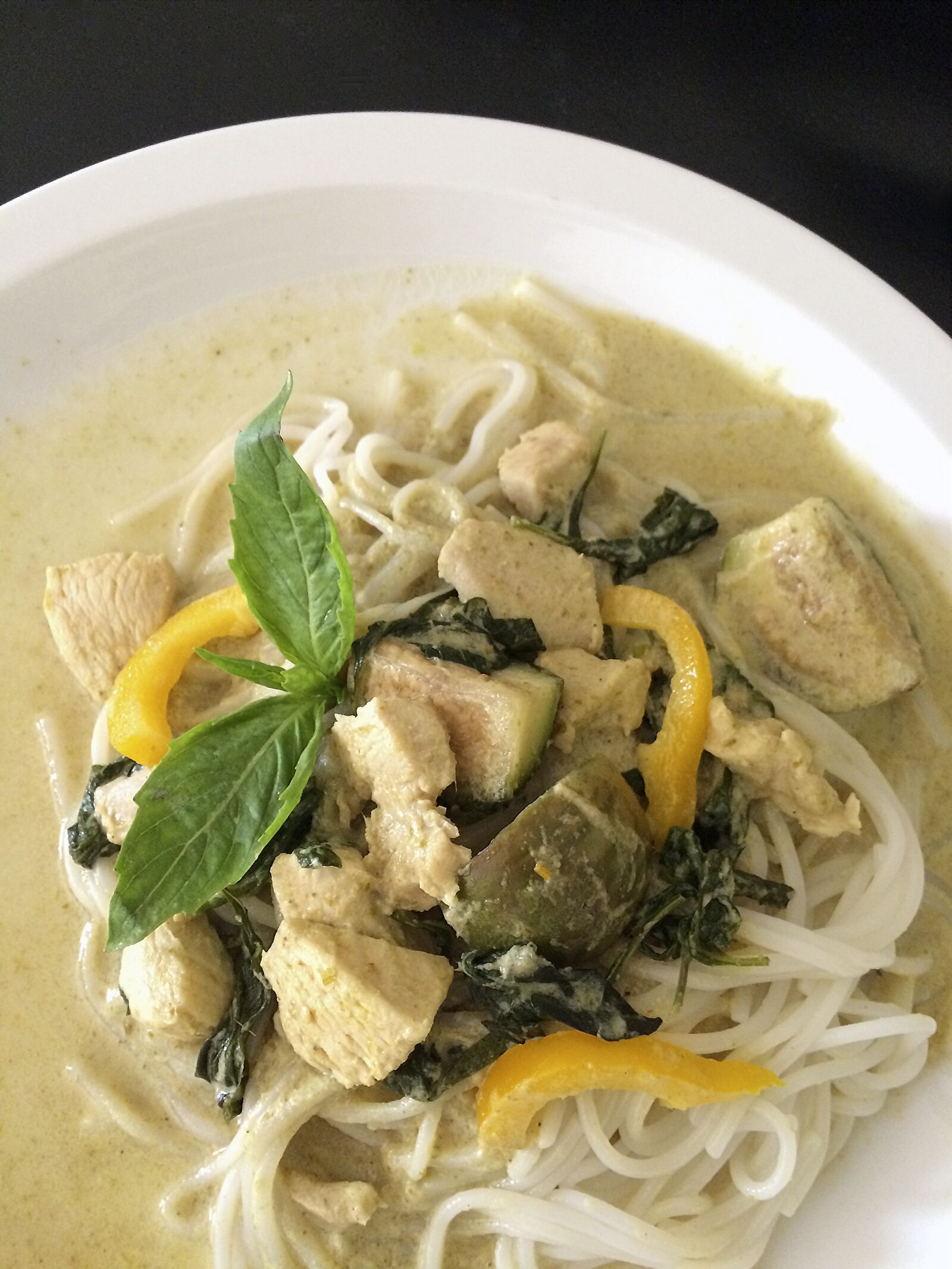 iPhone 5s back camera 4.15mm f/2.2 sample photo. Thai, cuisine, food photography