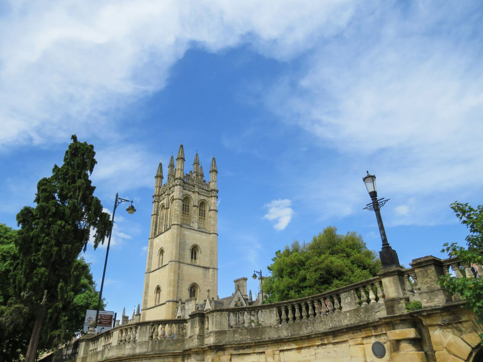 Canon PowerShot SX540 HS sample photo. Magdalen, college, bridge photography