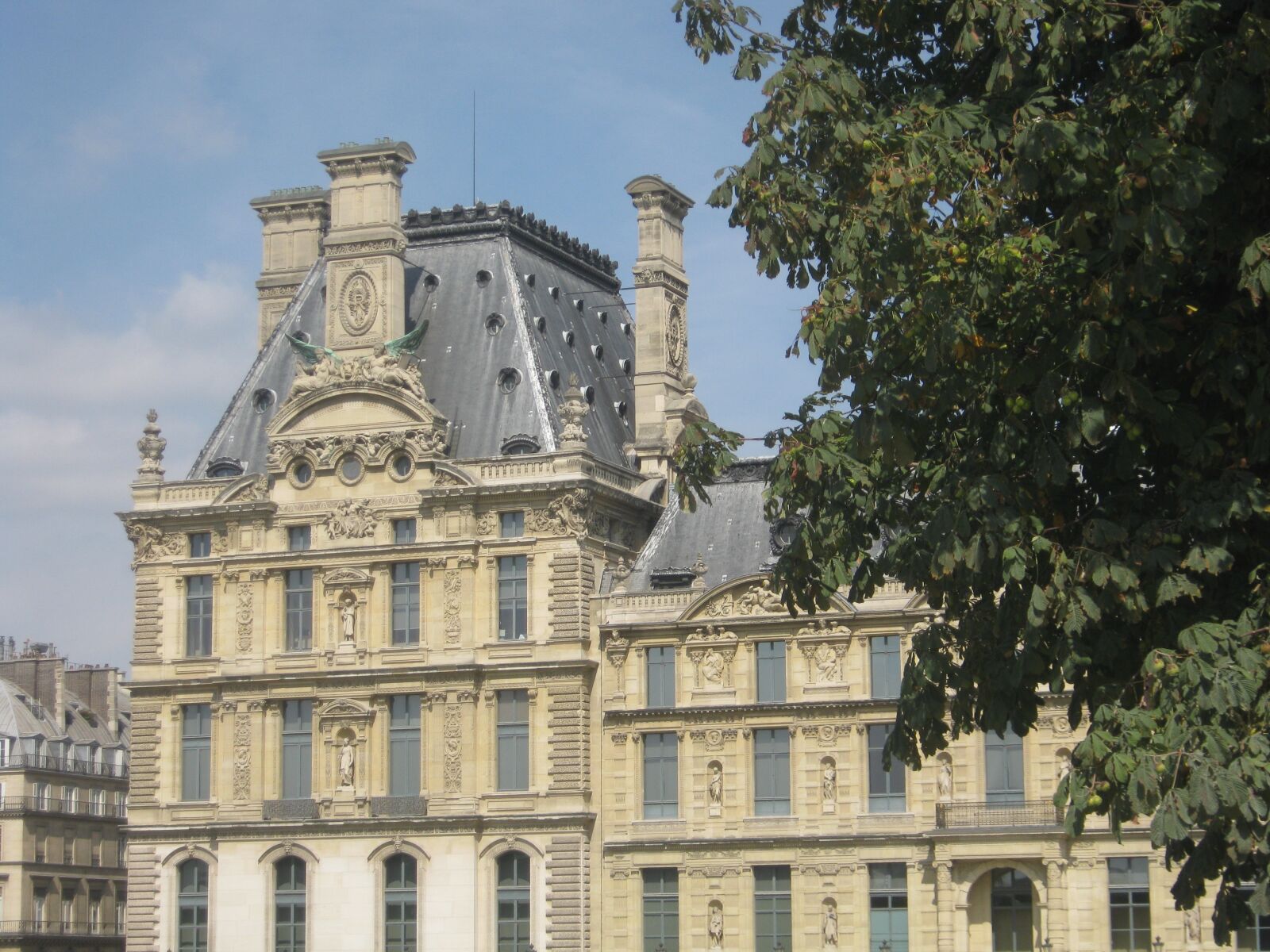 Canon PowerShot A480 sample photo. Louvre, museum, paris photography