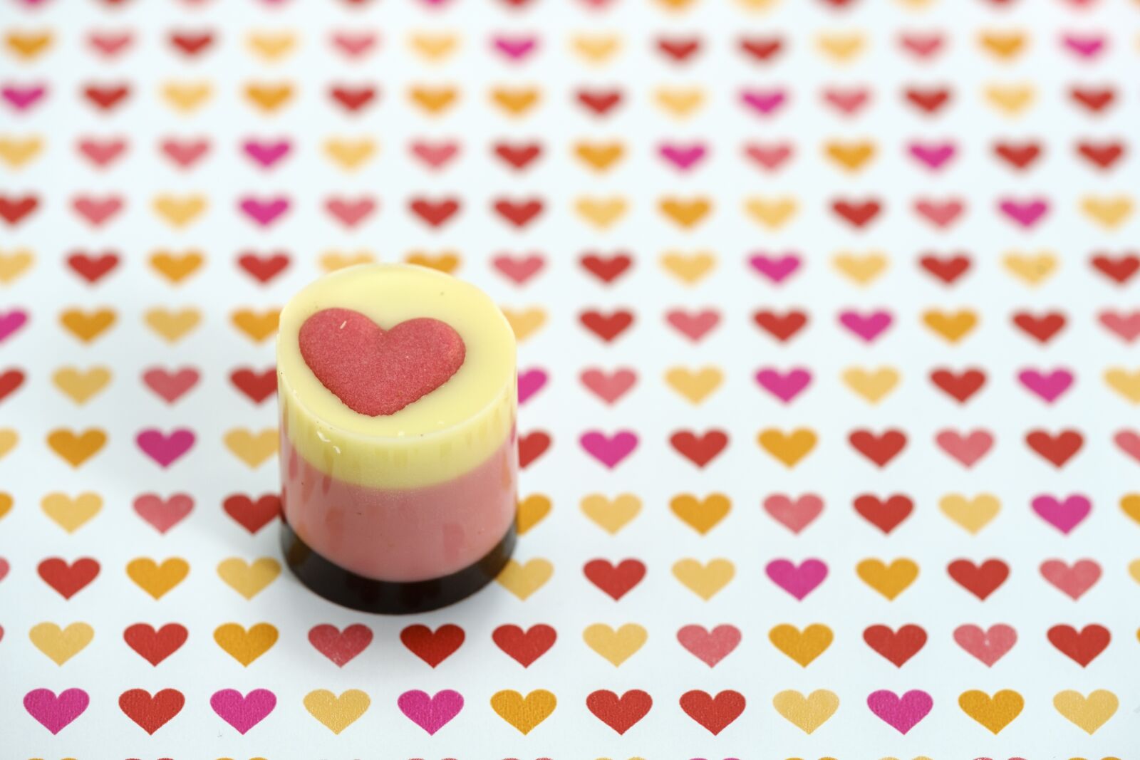 Fujifilm X-T2 + Fujifilm XF 80mm F2.8 R LM OIS WR Macro sample photo. Praline, chocolate, confectionery photography