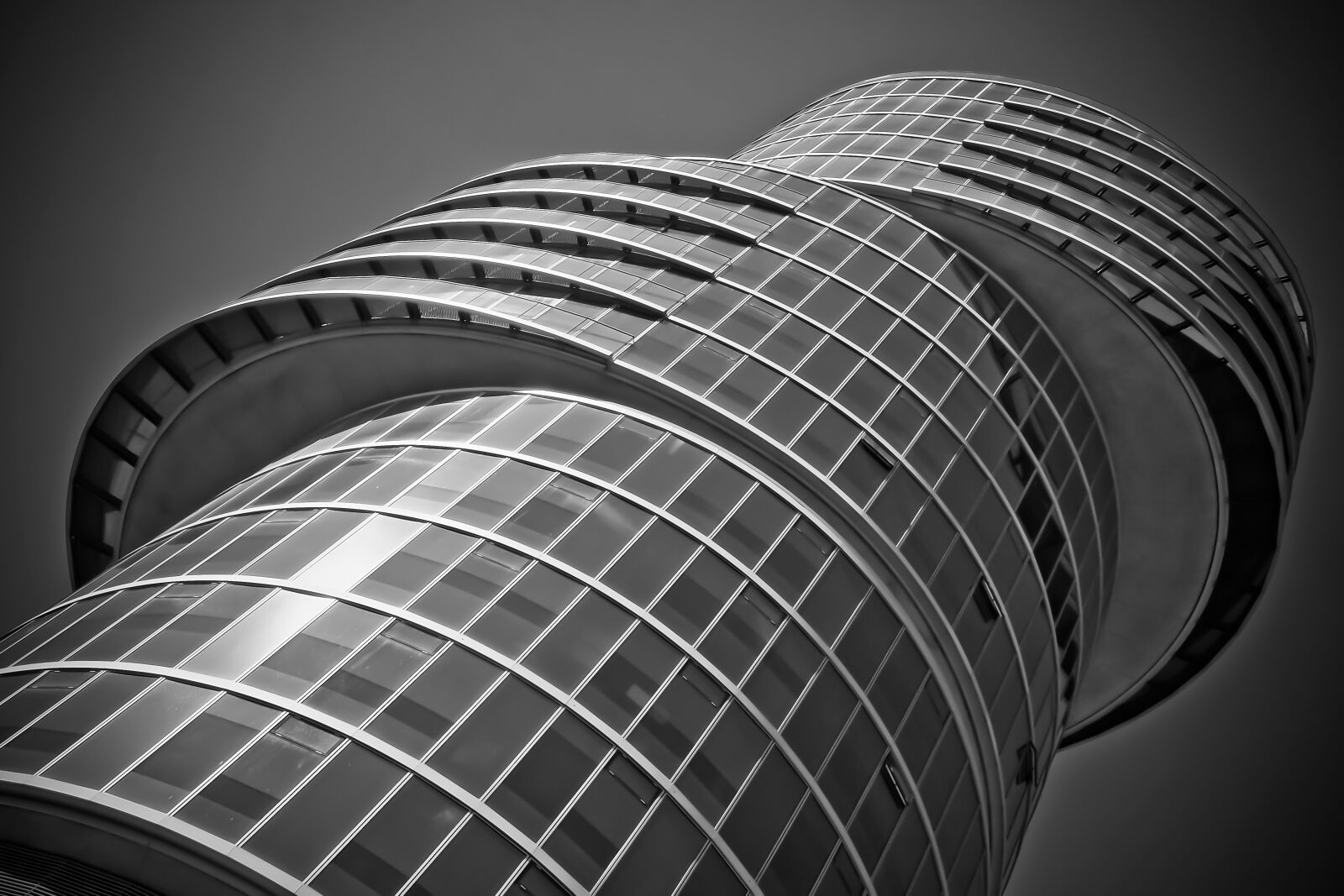 Olympus OM-D E-M10 sample photo. Architecture, skyscraper, building photography
