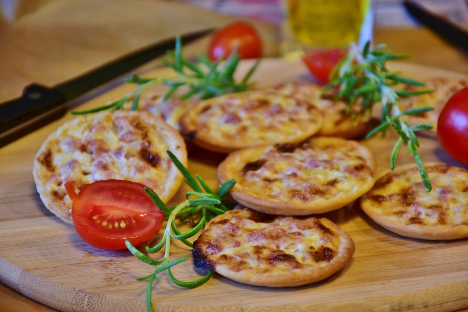 Nikon D7200 sample photo. Tarte flamb e, chick photography