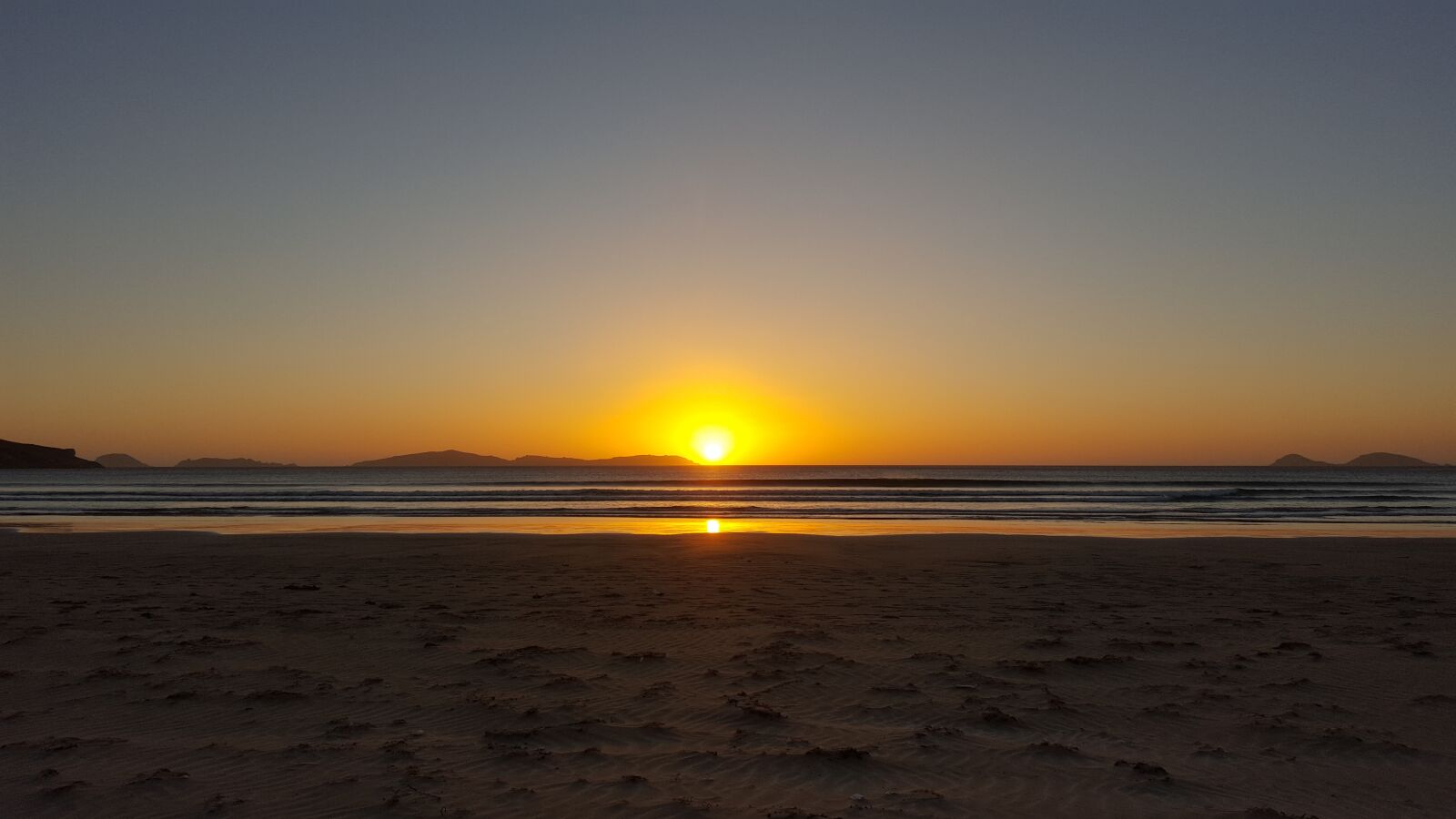 Samsung Galaxy S6 sample photo. Sunset, beach, australia photography