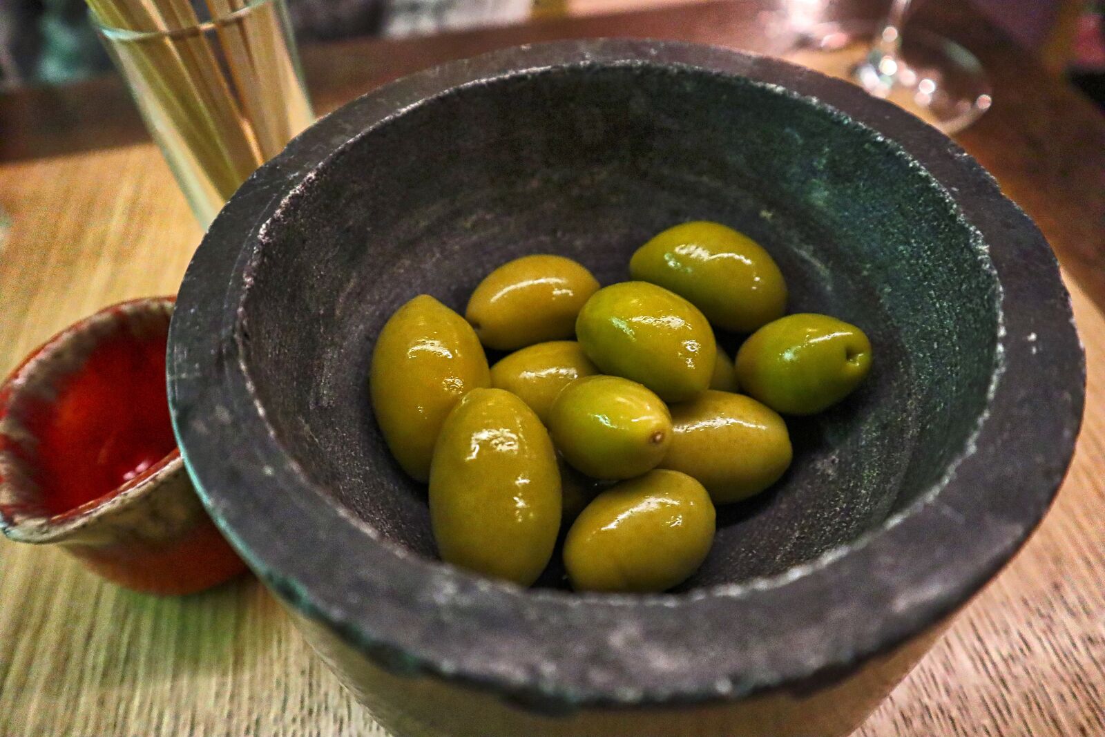 Canon EOS M100 sample photo. Olives, eat, there are photography