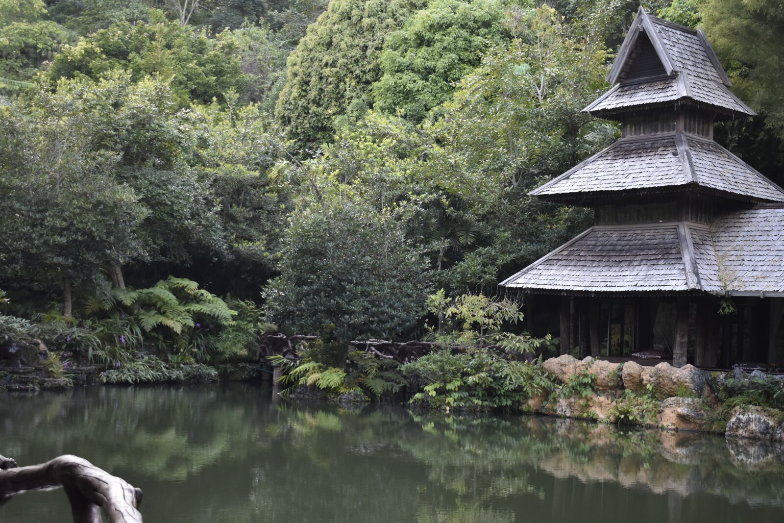 Nikon D3400 sample photo. Spa, thailand, peace photography