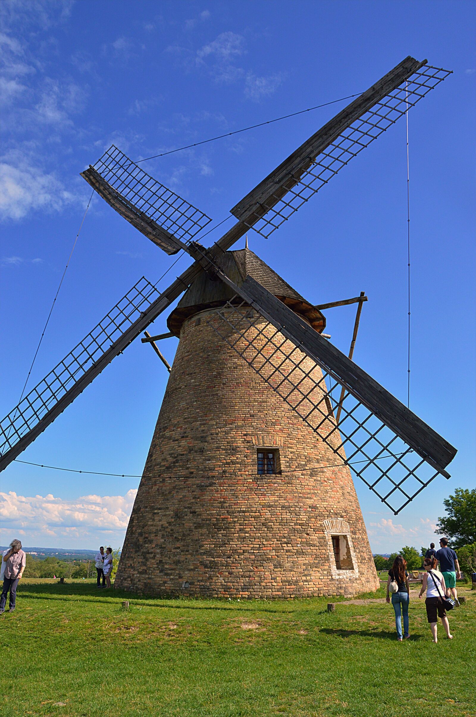 Nikon D3200 sample photo. Windmill, wind, rotate photography