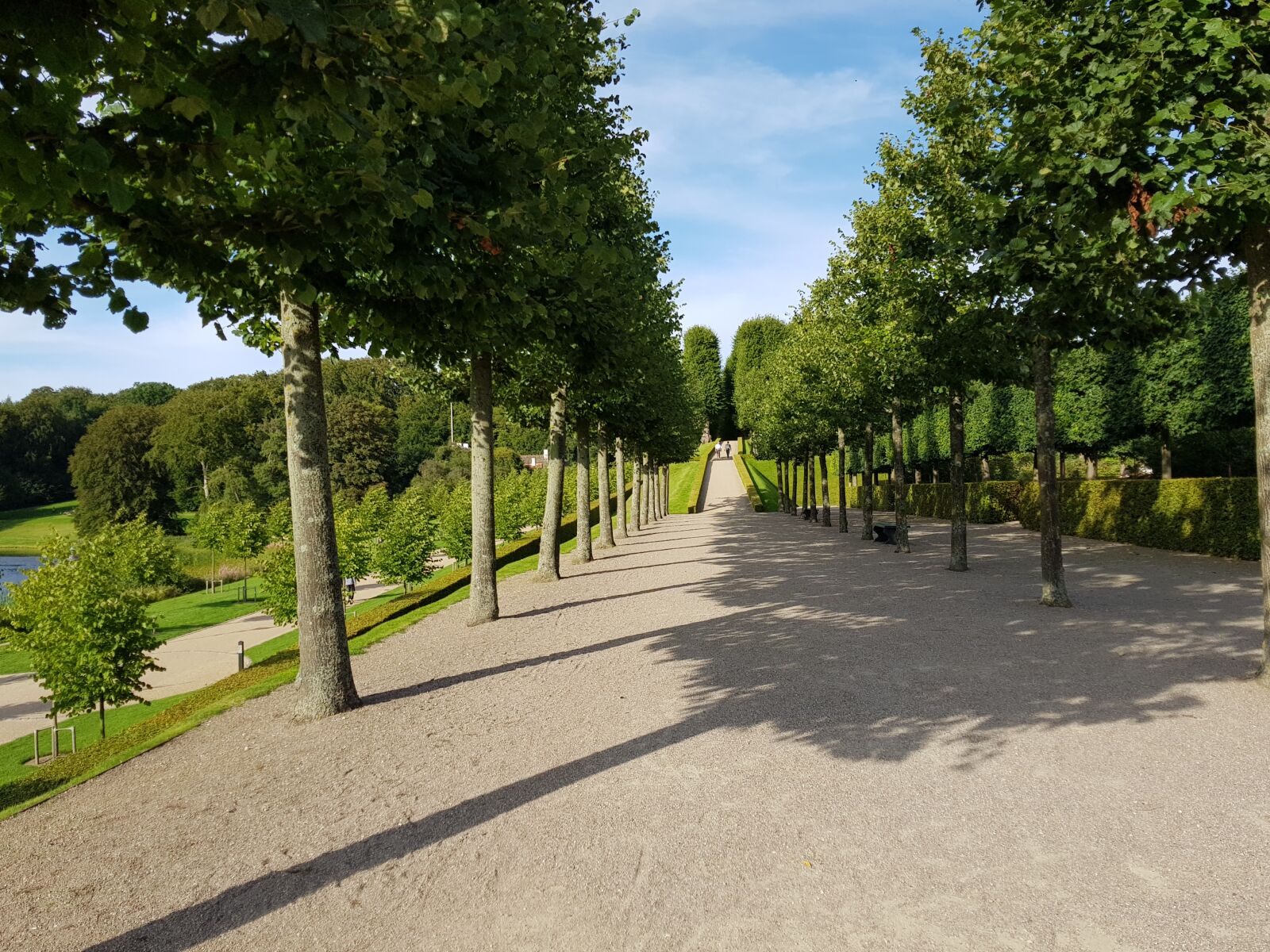 Samsung Galaxy S8 sample photo. Frederiksborg, nature, nice photography