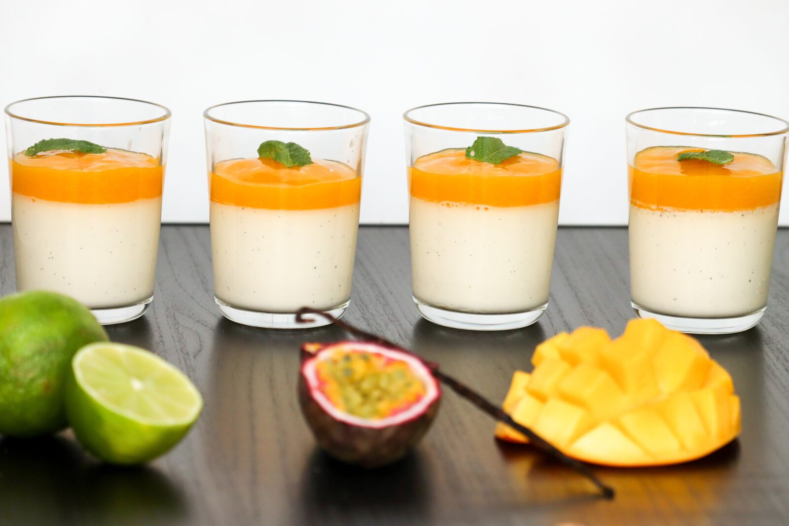 Canon EOS 800D (EOS Rebel T7i / EOS Kiss X9i) sample photo. Panna cotta, exotic fruit photography