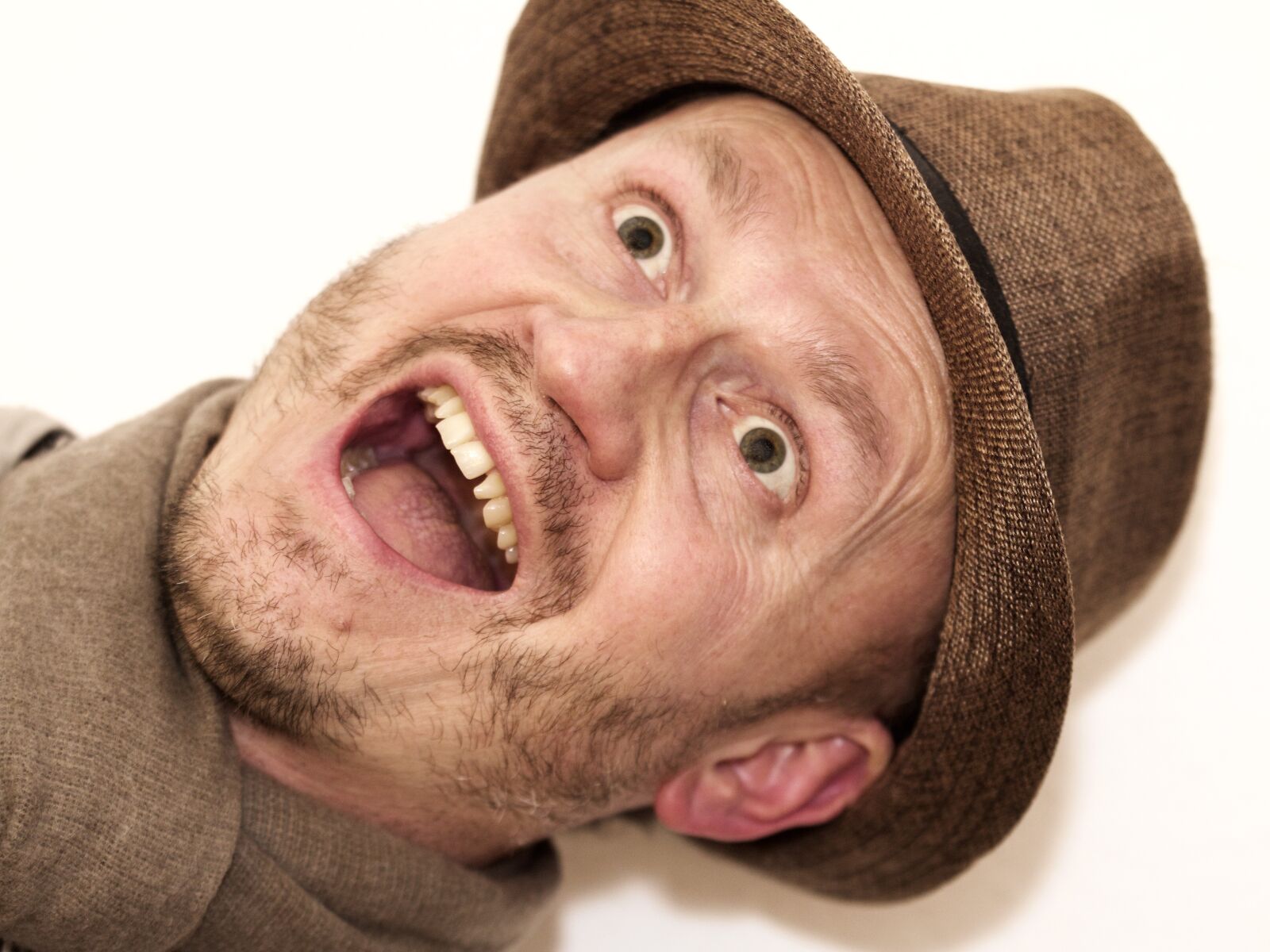 Canon EOS 70D sample photo. Man, hat, high looking photography