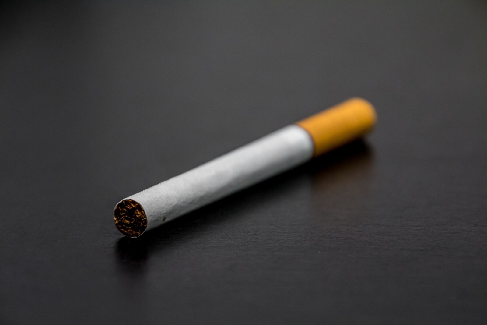 Canon EOS 70D sample photo. Cigarette, smoking, tobacco photography