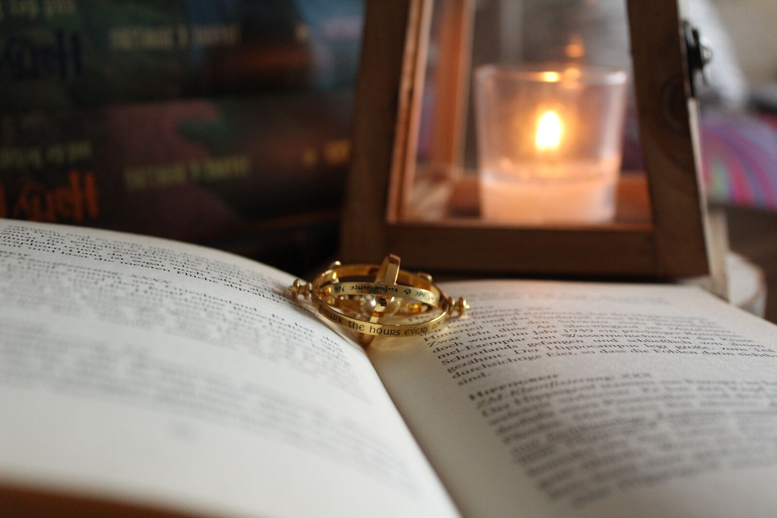Canon EOS 1200D (EOS Rebel T5 / EOS Kiss X70 / EOS Hi) sample photo. Read out, books, time-turner photography