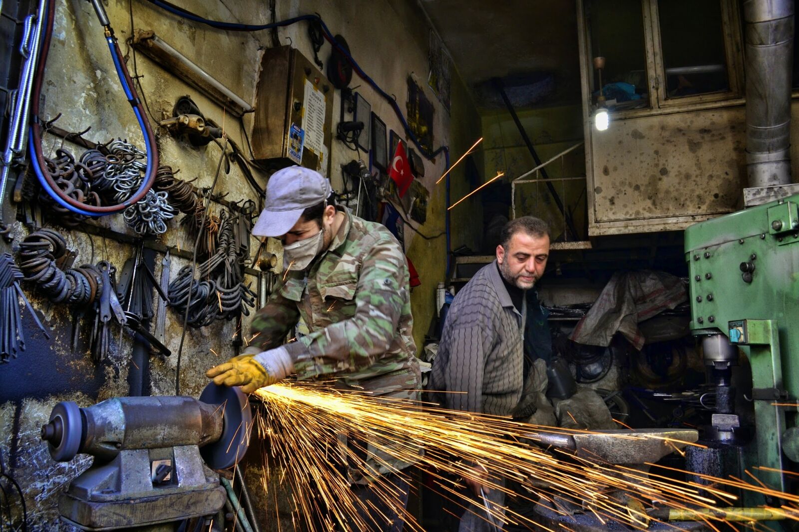 Nikon D3100 sample photo. Industry, folk, the work photography