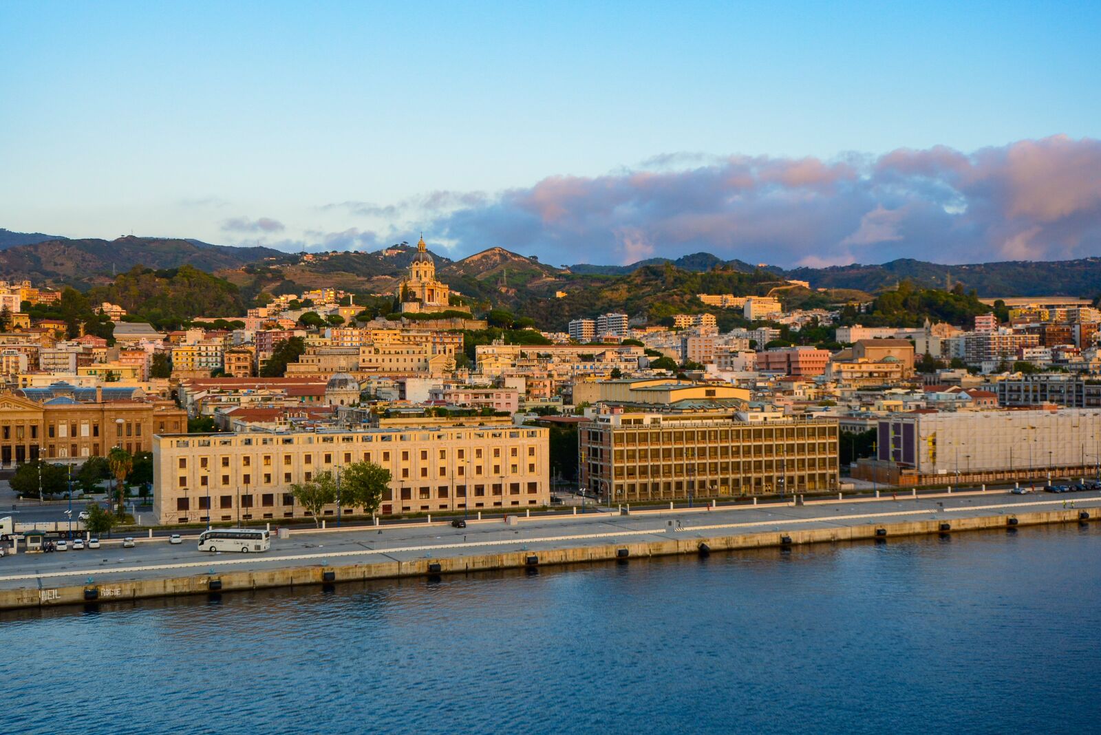 Nikon D5200 sample photo. Sicily, harbor, morning photography