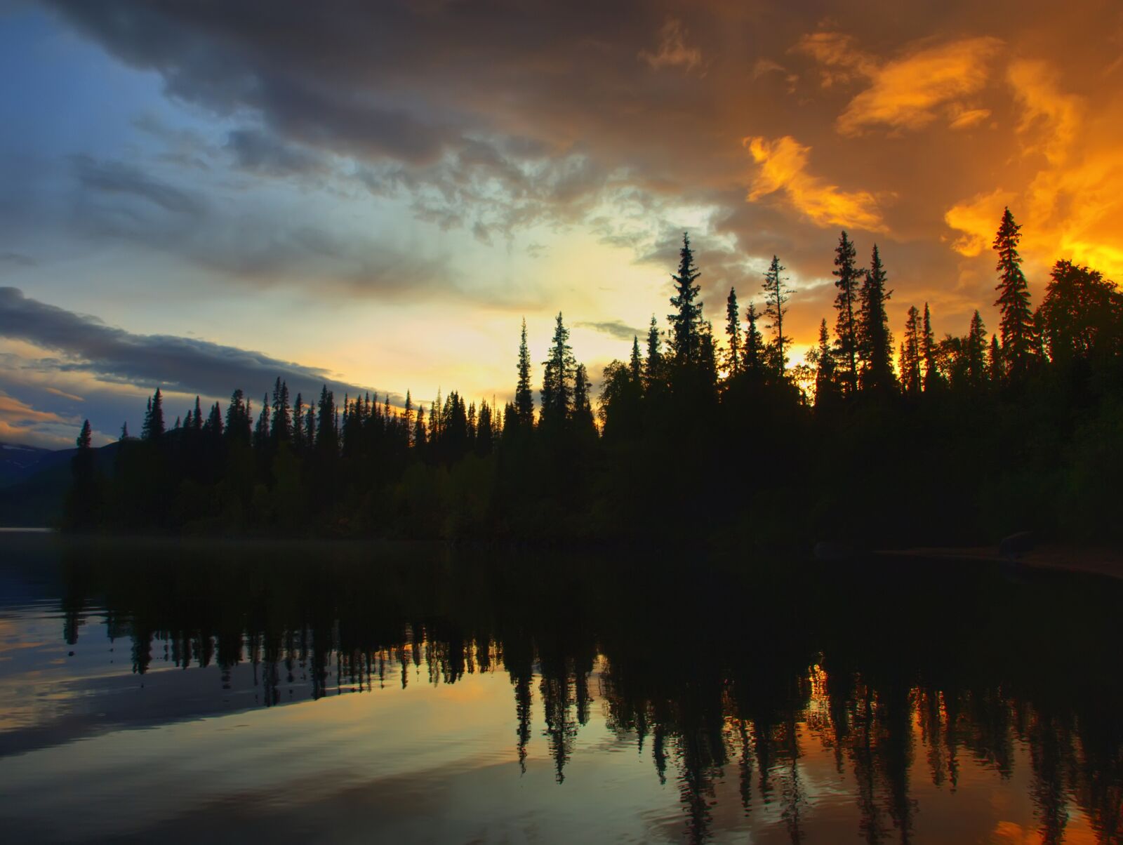 Olympus E-510 (EVOLT E-510) sample photo. Landscape, lake, sunset photography