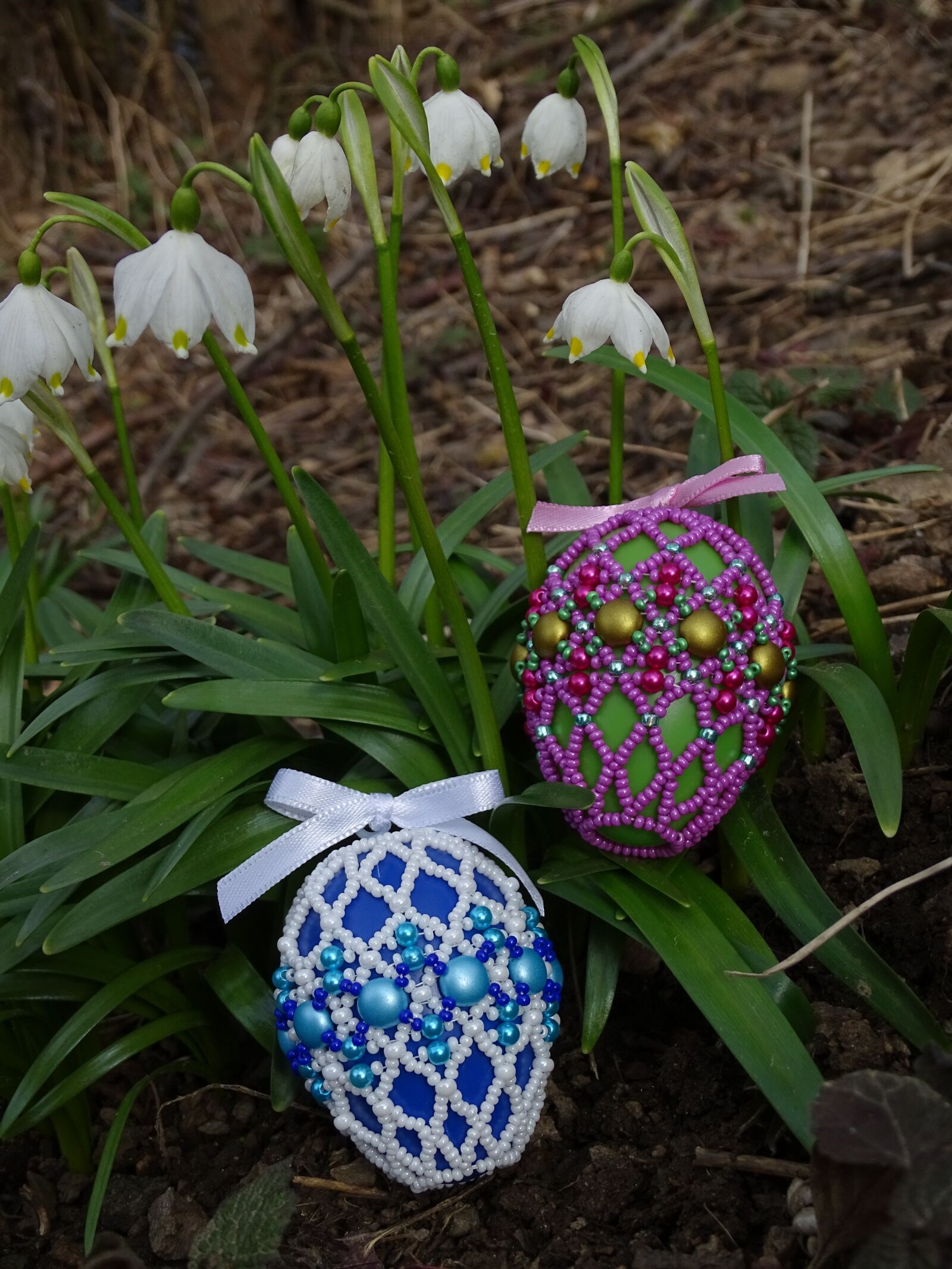 Sony Cyber-shot DSC-HX400V sample photo. Easter eggs, whip, easter photography