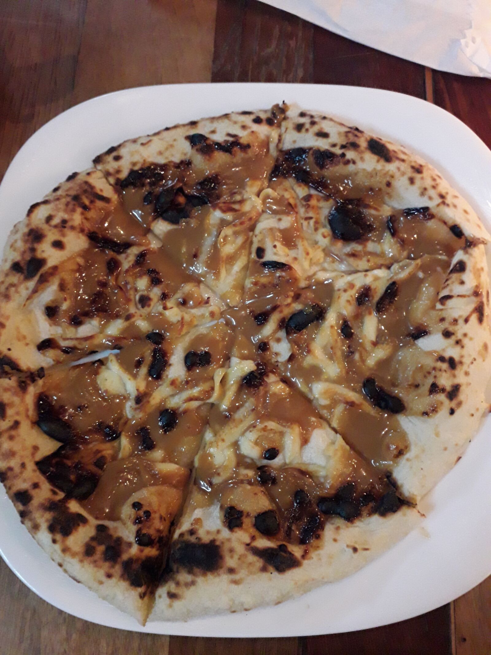 Samsung Galaxy J6 sample photo. Pizza, sweet, food photography