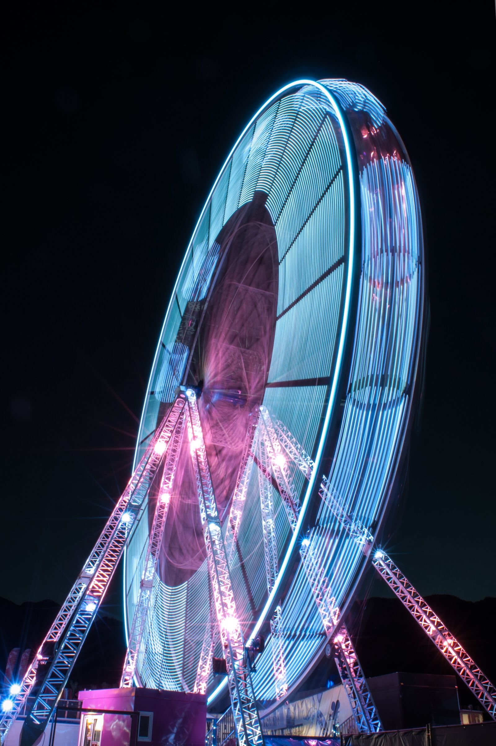 Nikon D90 sample photo. Manege, illumination, slow break photography