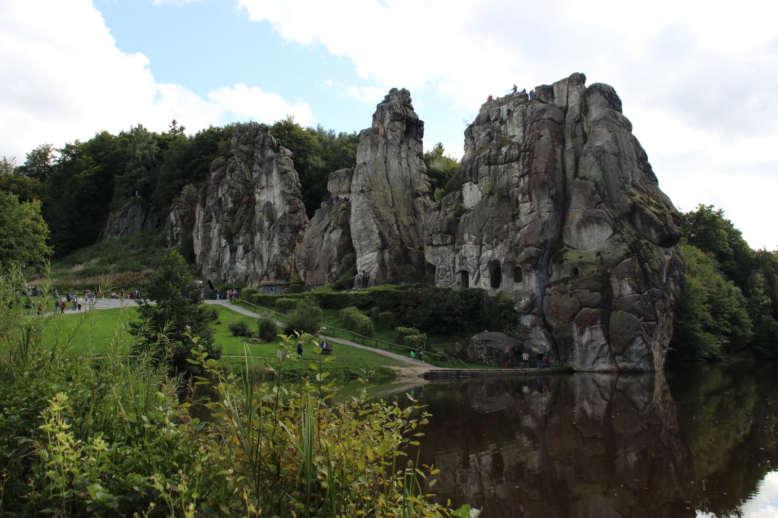 Canon EOS 600D (Rebel EOS T3i / EOS Kiss X5) sample photo. Externsteine, nature, landscape photography