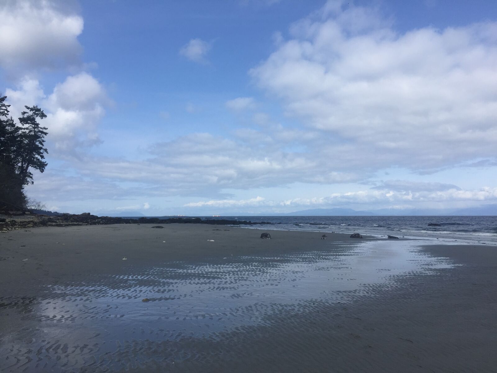 Apple iPhone 6 sample photo. Beach, island, sky photography