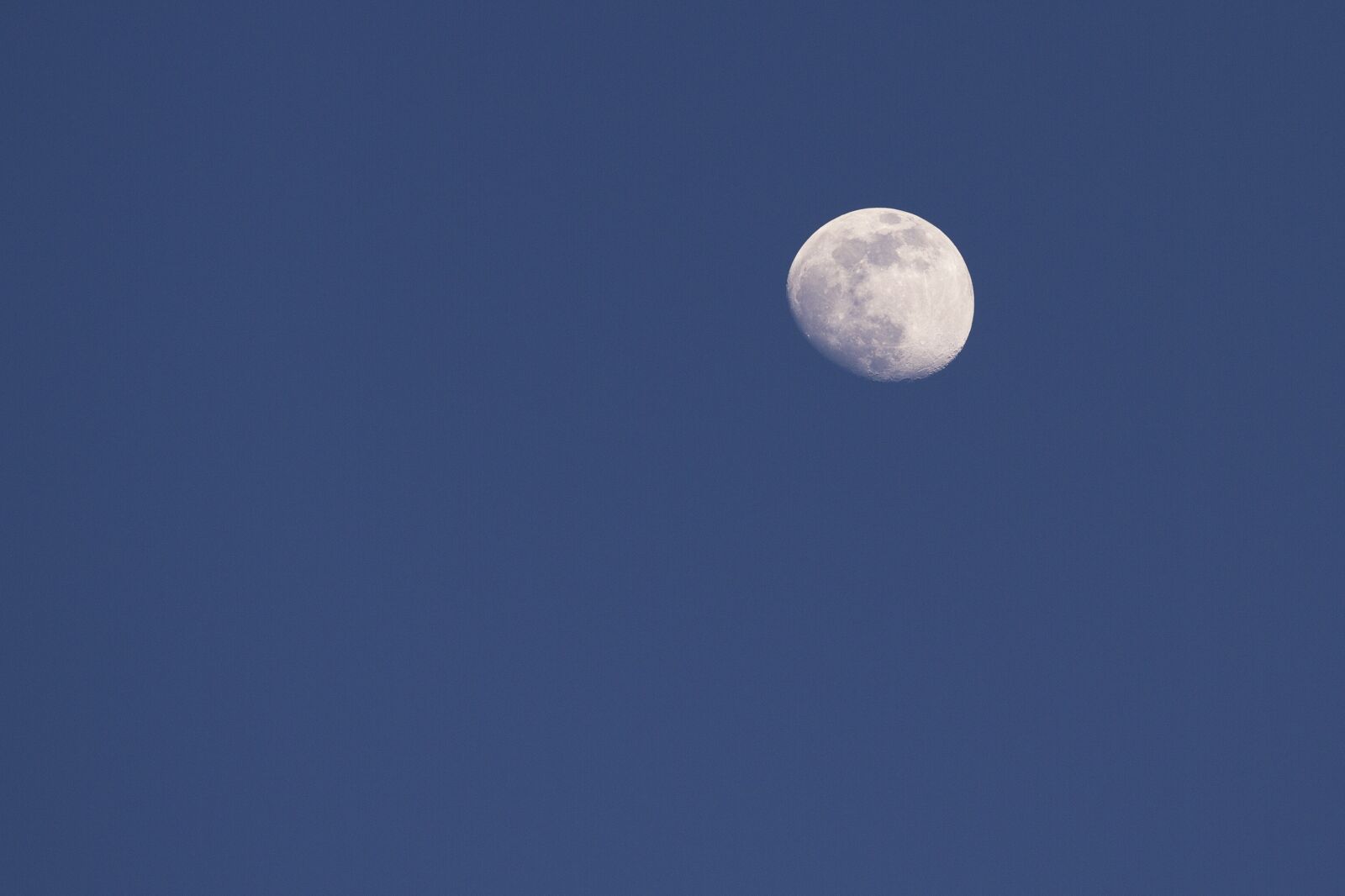 Canon EOS 7D sample photo. Luna, sky, night photography