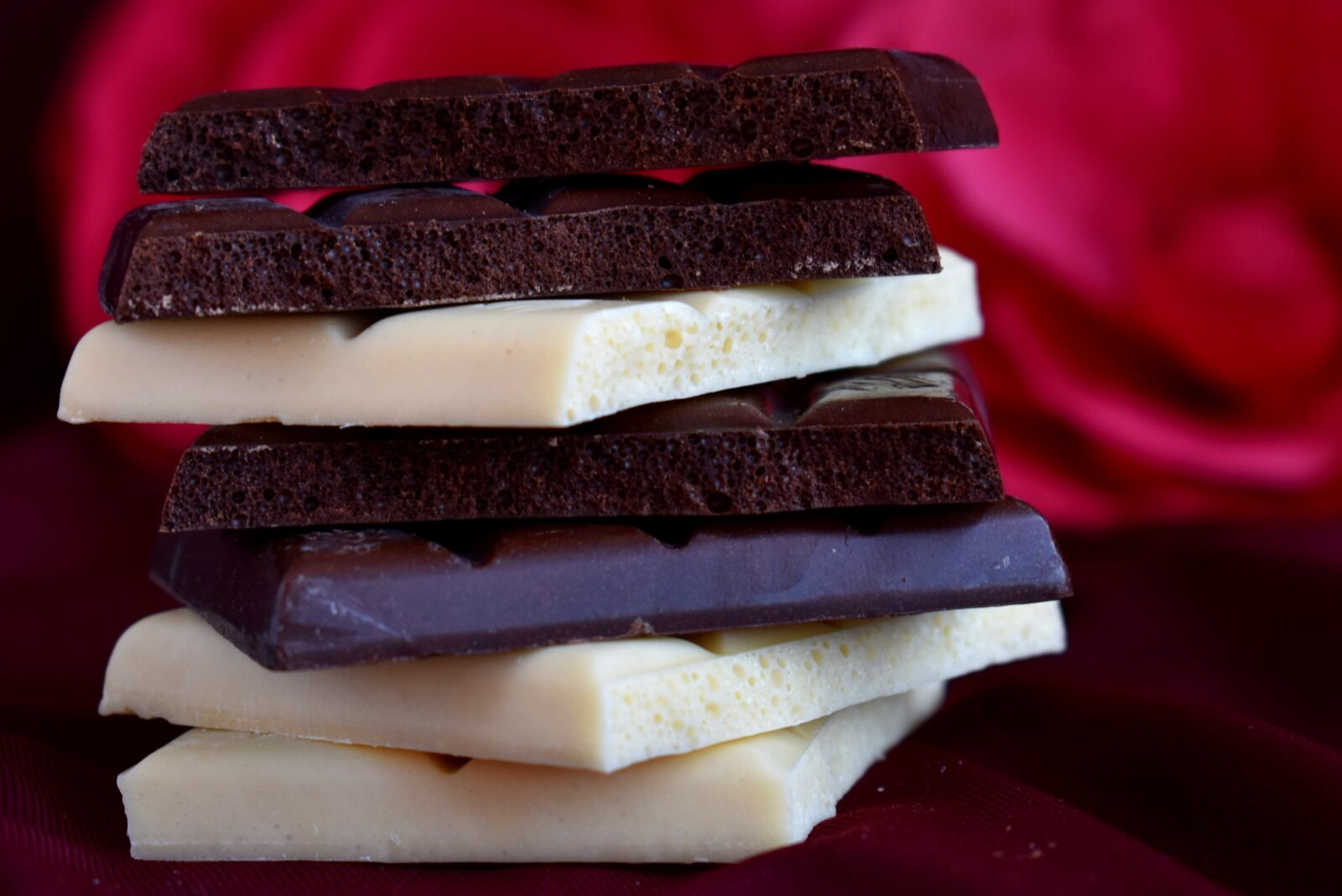 Nikon D3400 sample photo. Chocolate, white chocolate, milk photography