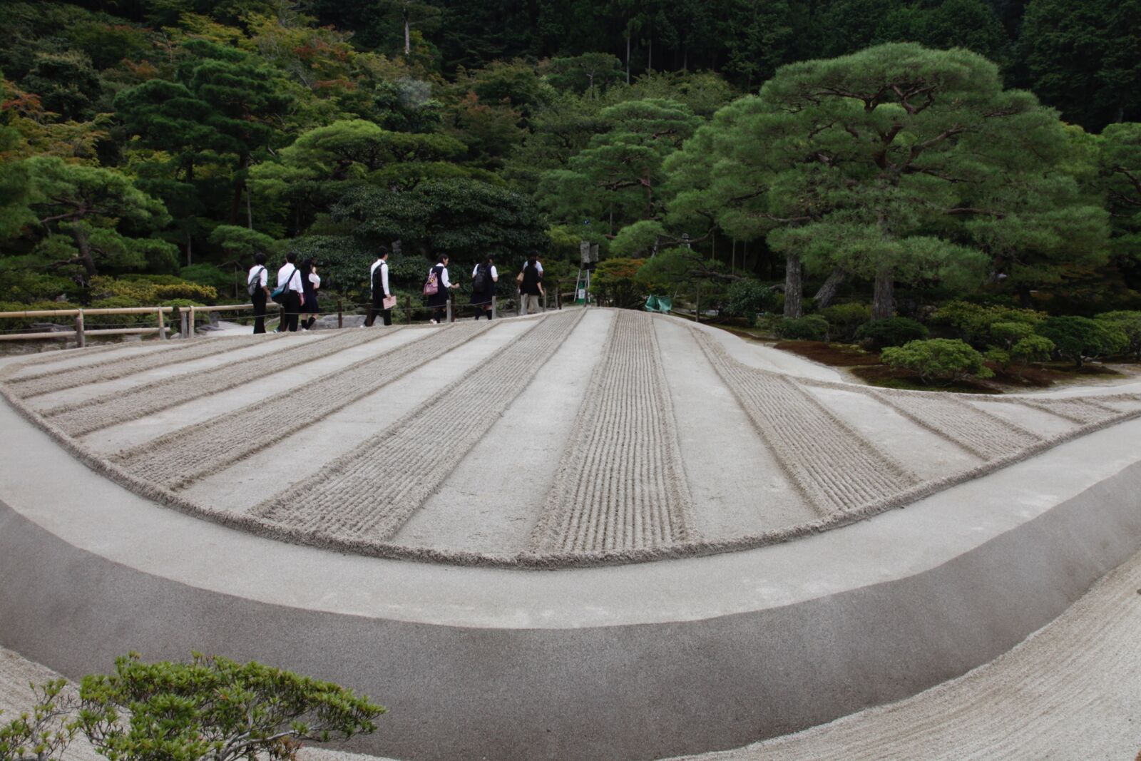 Canon EOS 5D Mark II sample photo. Garden, zen, japanese photography