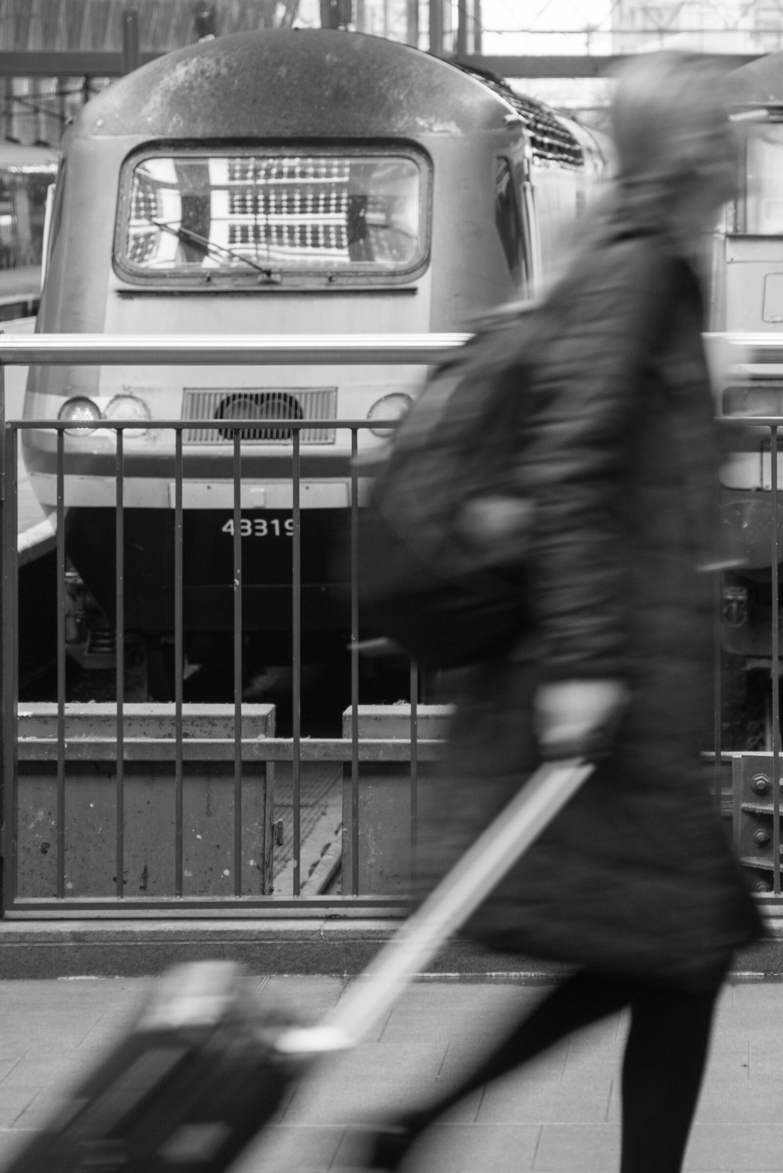Nikon D600 sample photo. Person, crossing, people photography