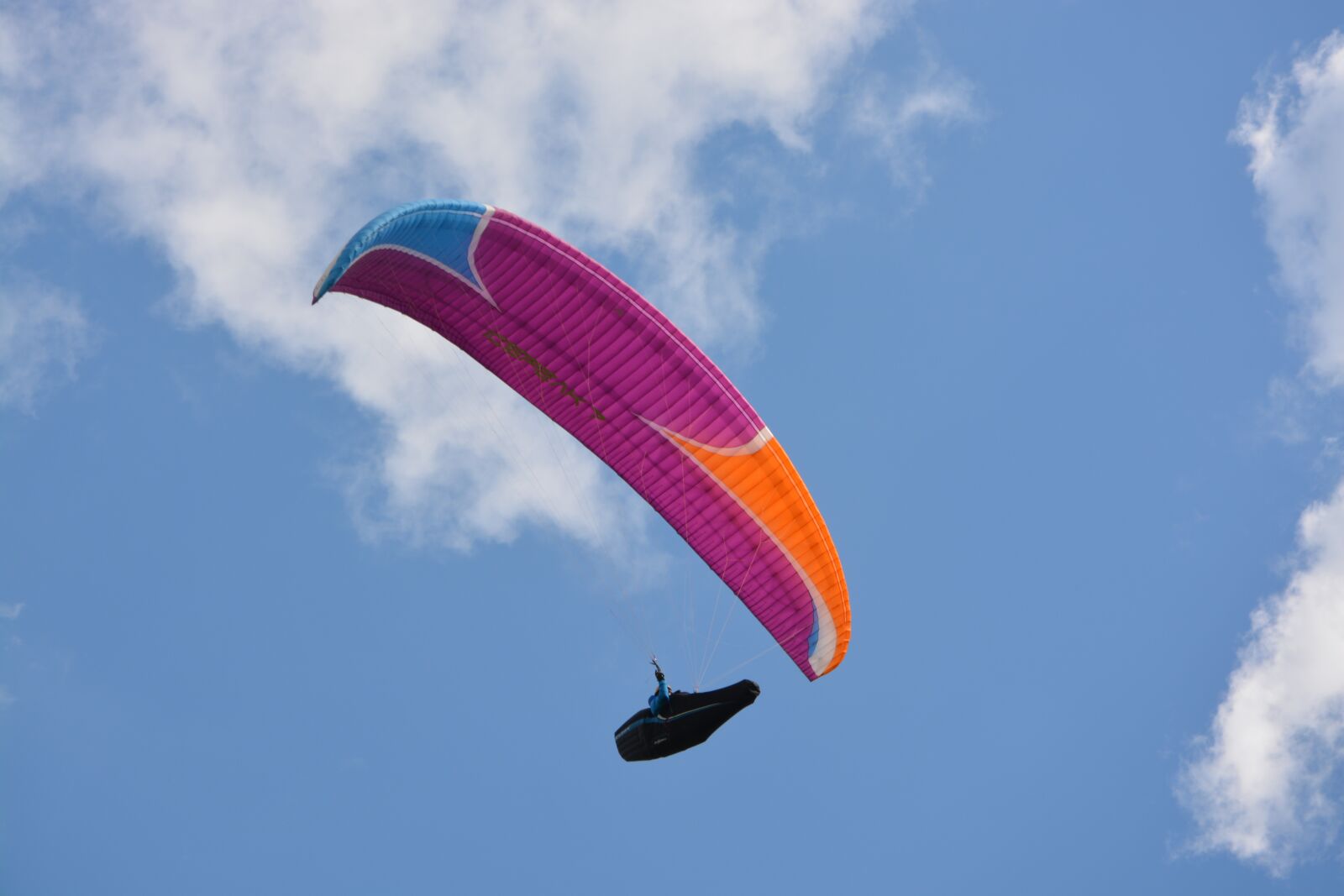 Nikon D5200 sample photo. Paragliding, paraglider, fifth wheel photography