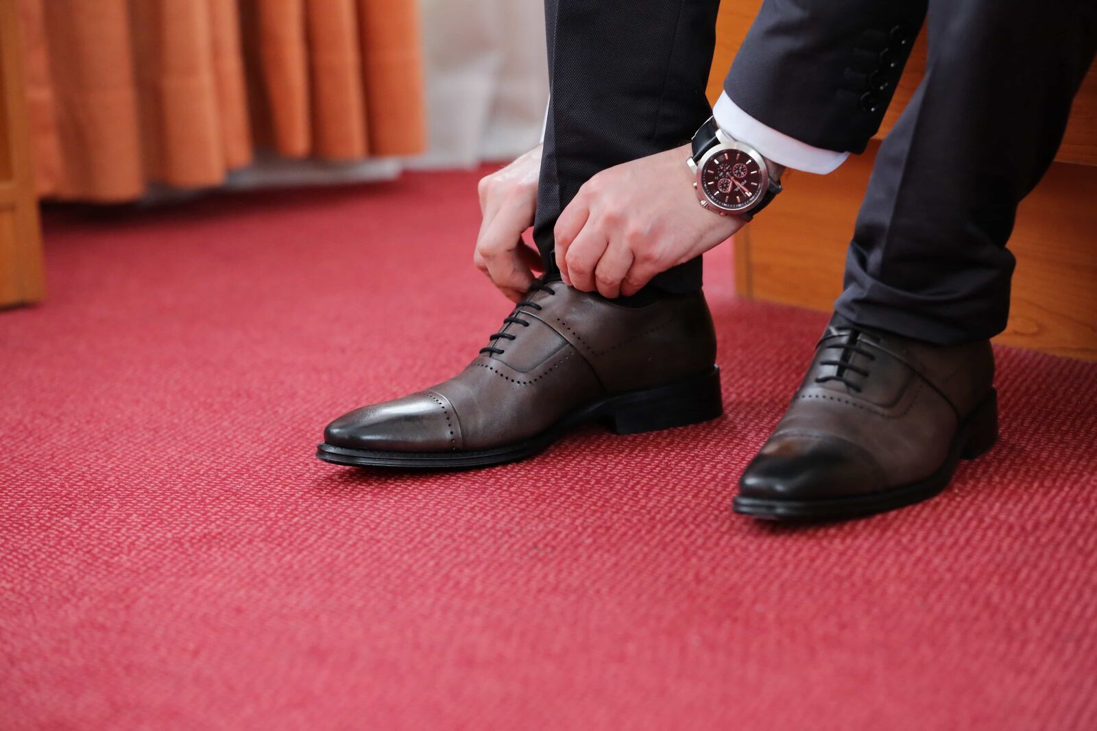Canon EOS 5D Mark III sample photo. Businessman, elegance, elegant, fashion photography