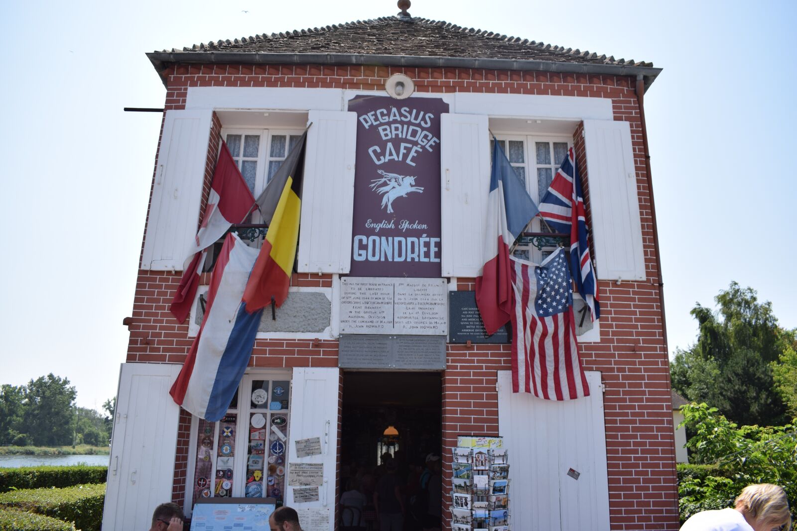 Nikon D3300 sample photo. Liberation, france, ww2 photography