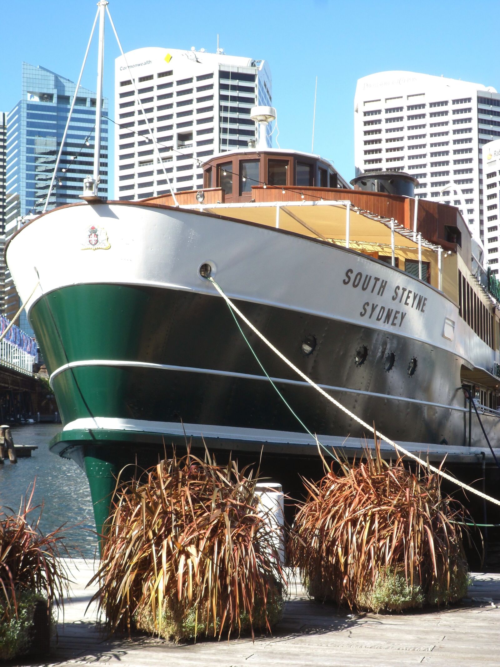 Samsung PL120,PL121 / VLUU PL120,PL121 sample photo. Sydney, boat, australia photography