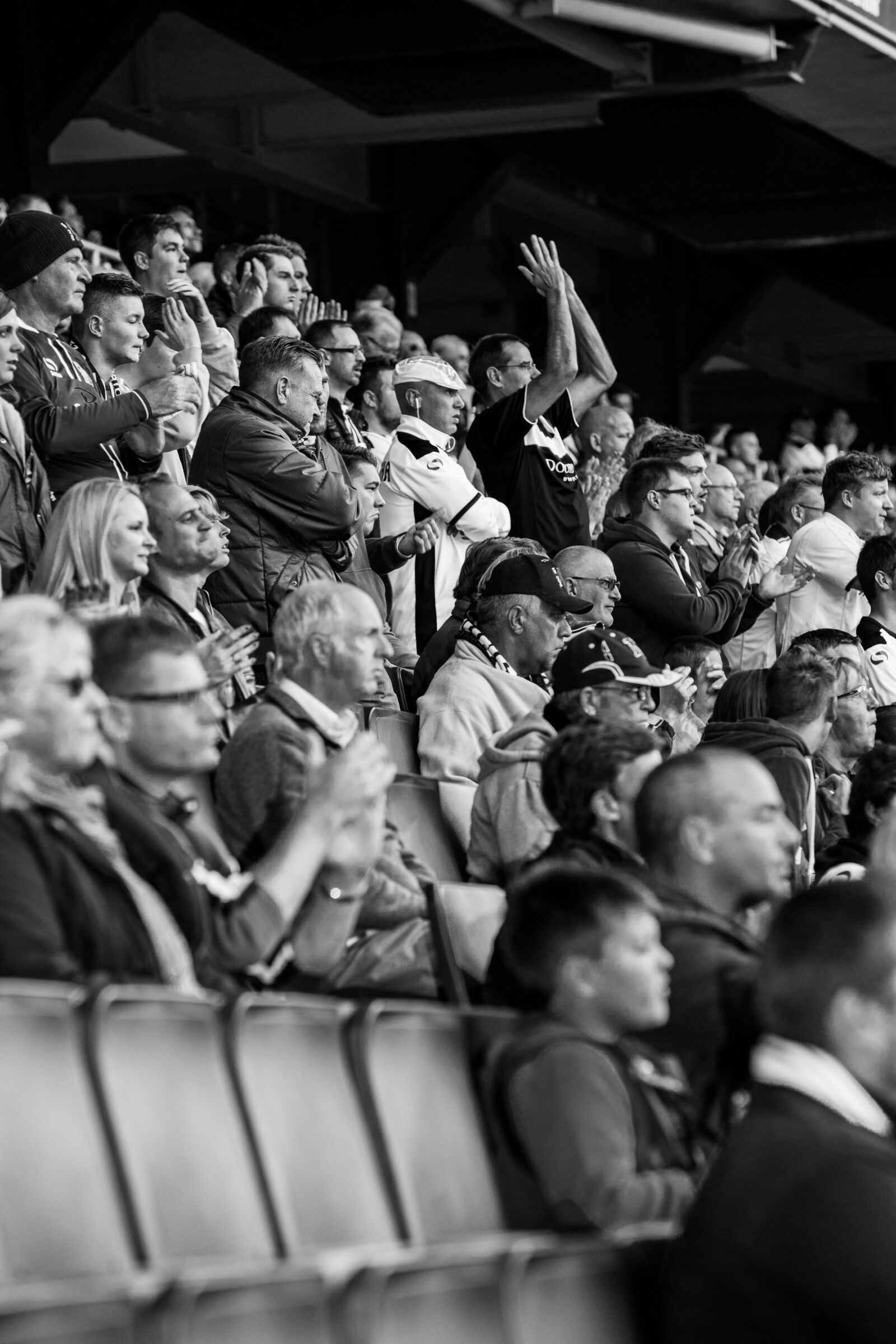 Canon EOS 5D Mark III sample photo. Football, fans, soccer photography