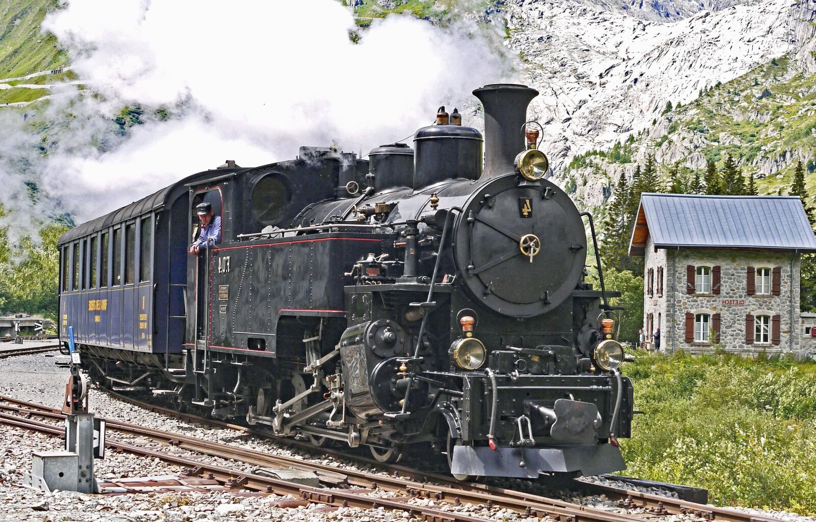 Panasonic Lumix DMC-G1 sample photo. Steam locomotive, mountain, transport photography